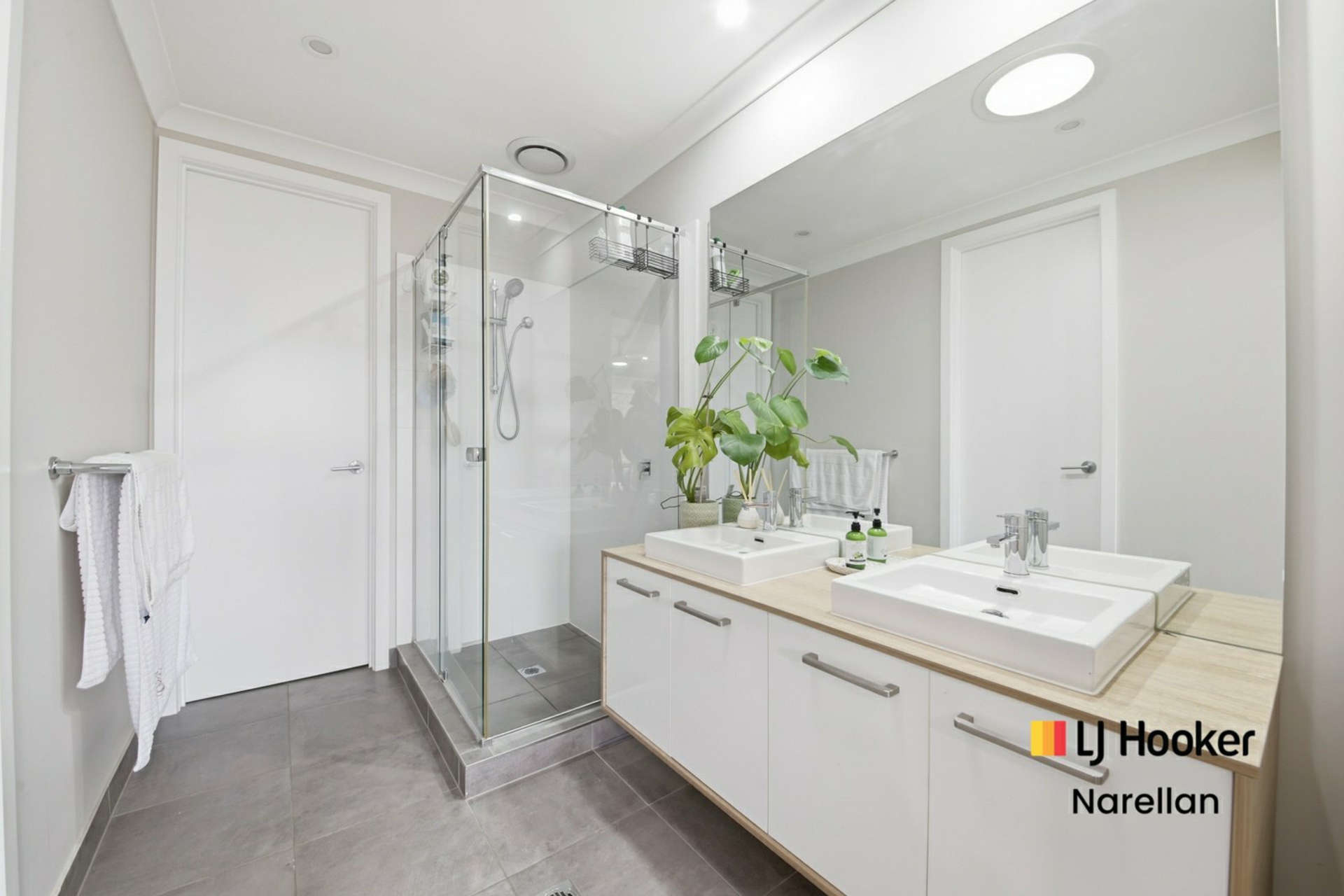 8 Eccles Lane — photo 8 of 11