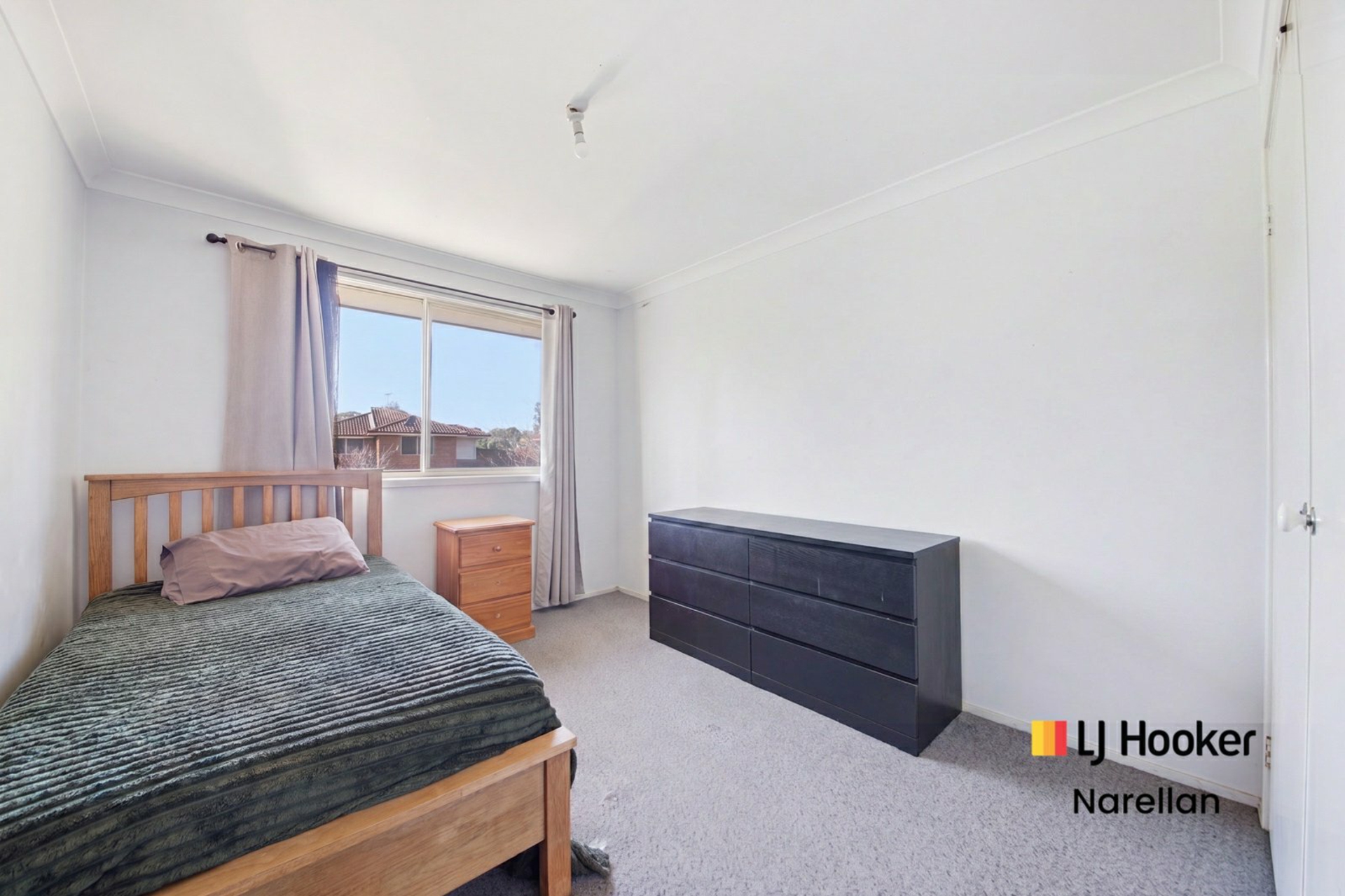 11B Hughes Street — photo 6 of 10