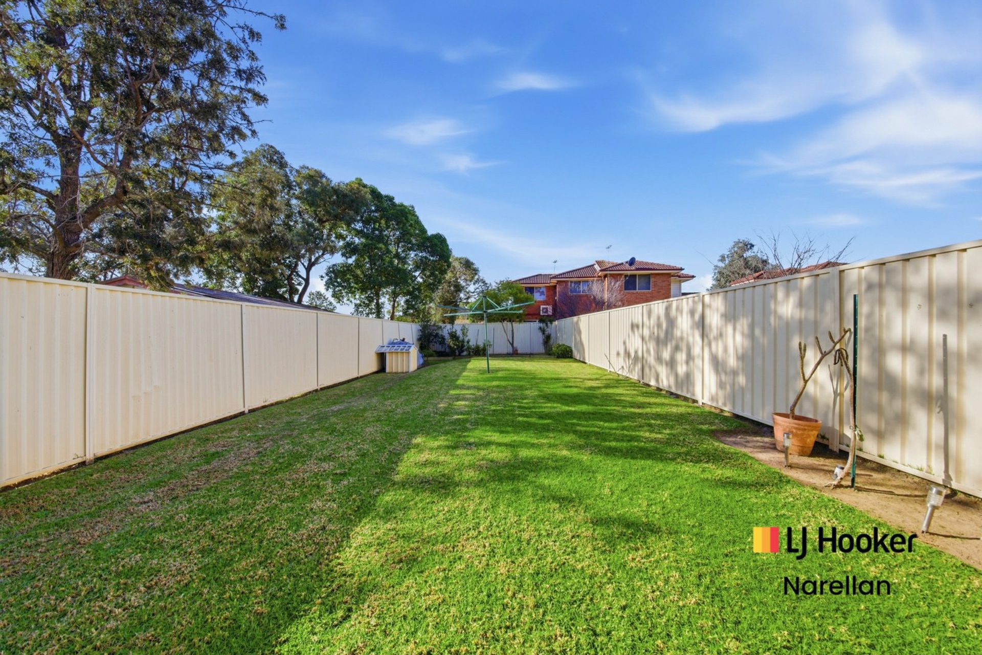 11B Hughes Street — photo 9 of 10