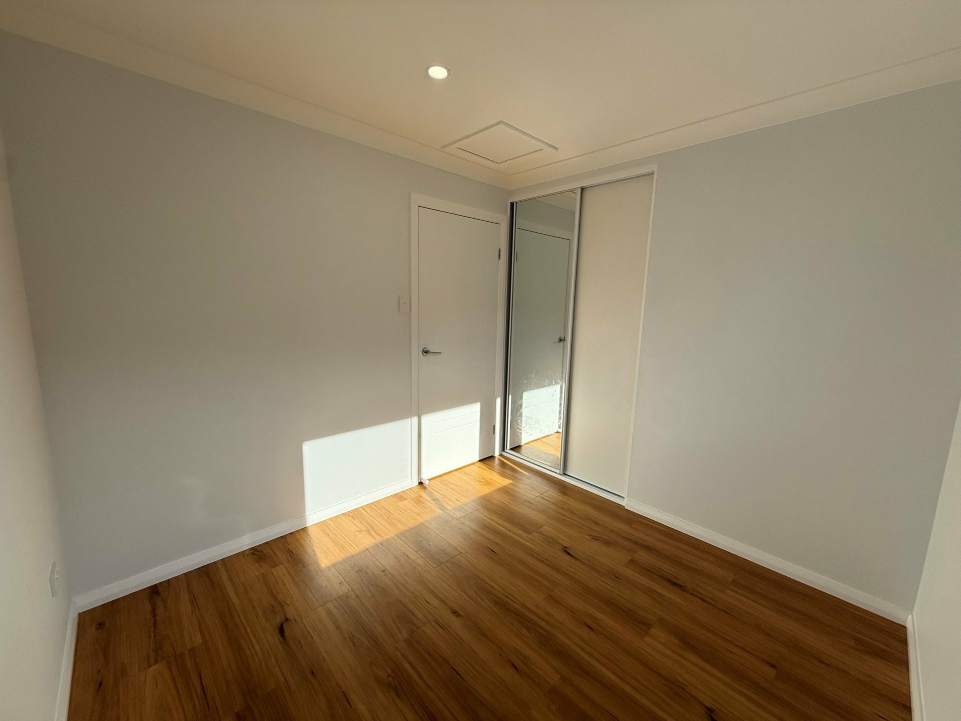 2A Wanganella Way — photo 5 of 8