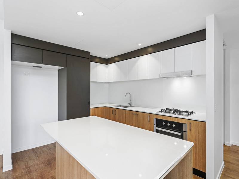 709/112 Palm Meadows Drive, CARRARA