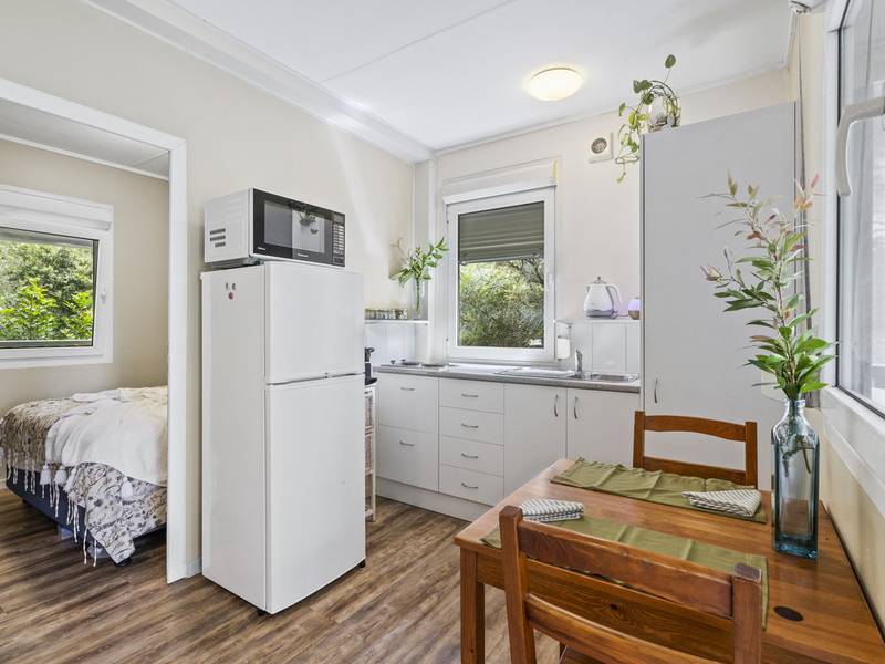 16 Canyon Parade, SPRINGBROOK
