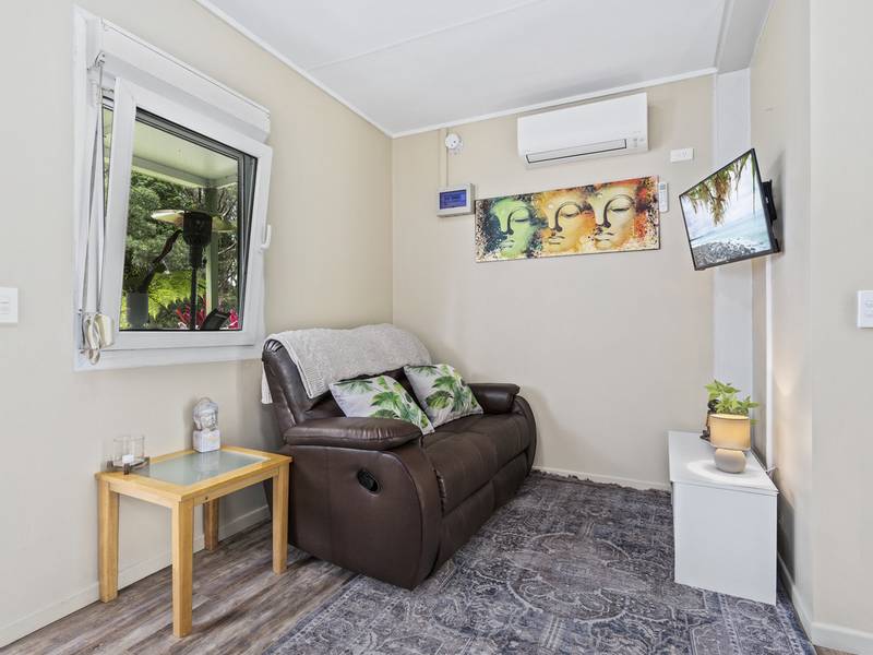 16 Canyon Parade, SPRINGBROOK