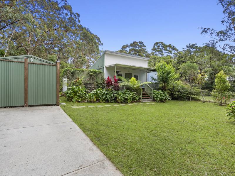 16 Canyon Parade, SPRINGBROOK