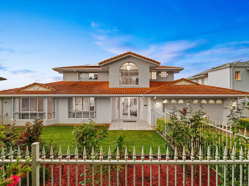 9 Galleria Court, Highland Park