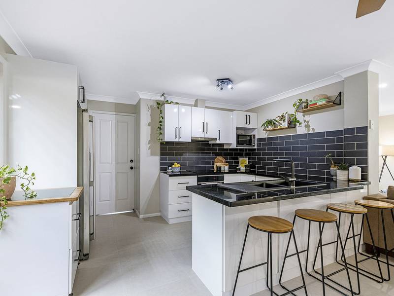 52/2-4 Langport Parade, MUDGEERABA