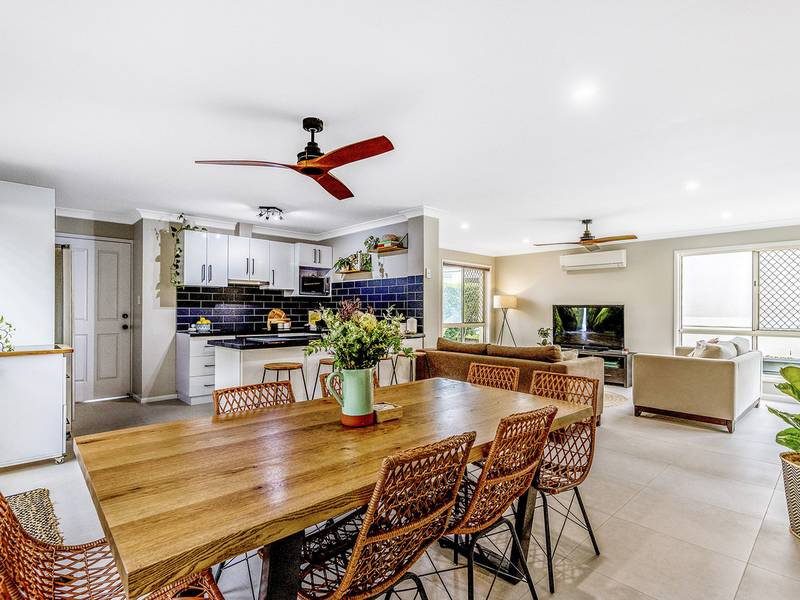 52/2-4 Langport Parade, MUDGEERABA