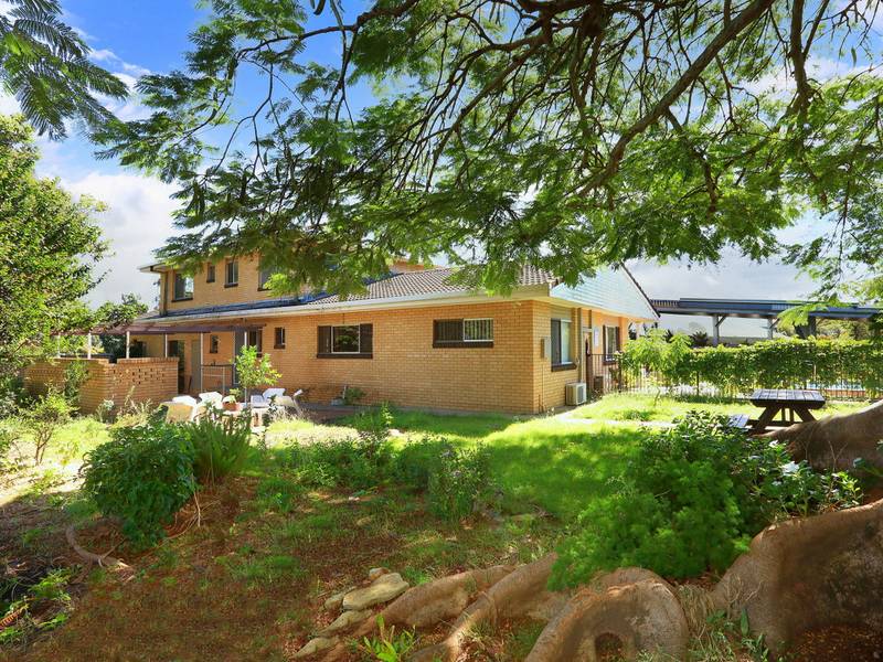 120 Mudgeeraba Rd,, MUDGEERABA