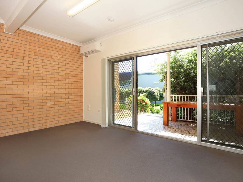 120 Mudgeeraba Rd,, MUDGEERABA