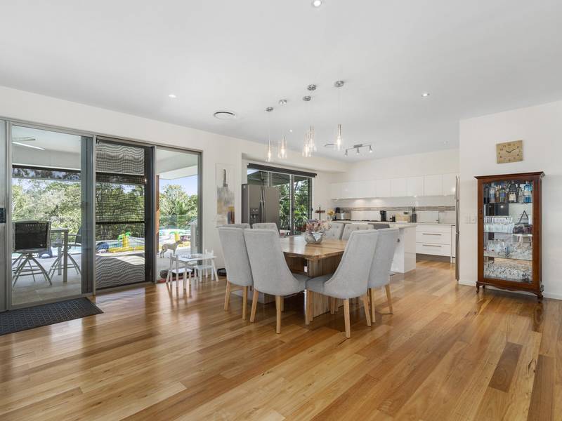 5 Park Court, MUDGEERABA
