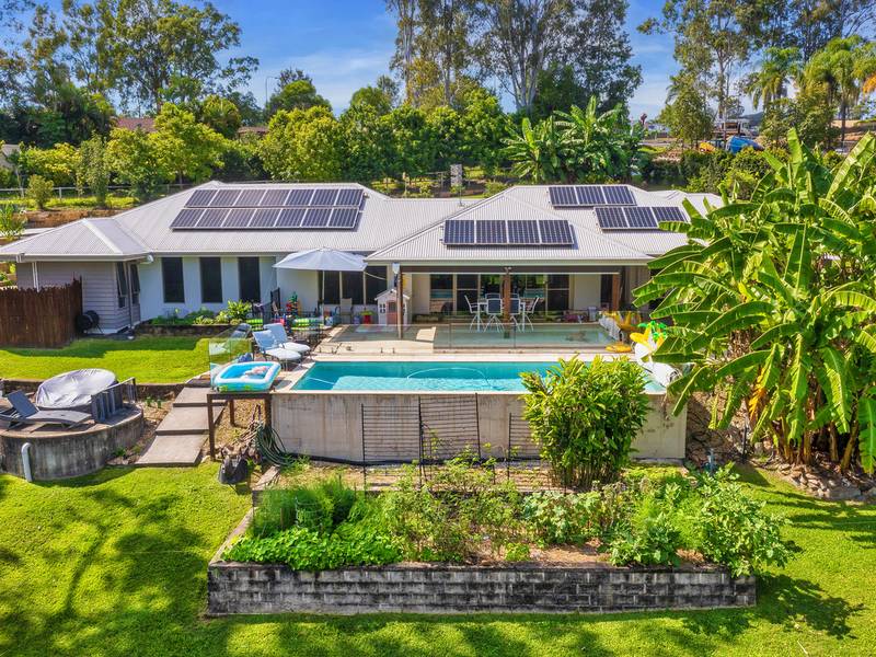 5 Park Court, MUDGEERABA