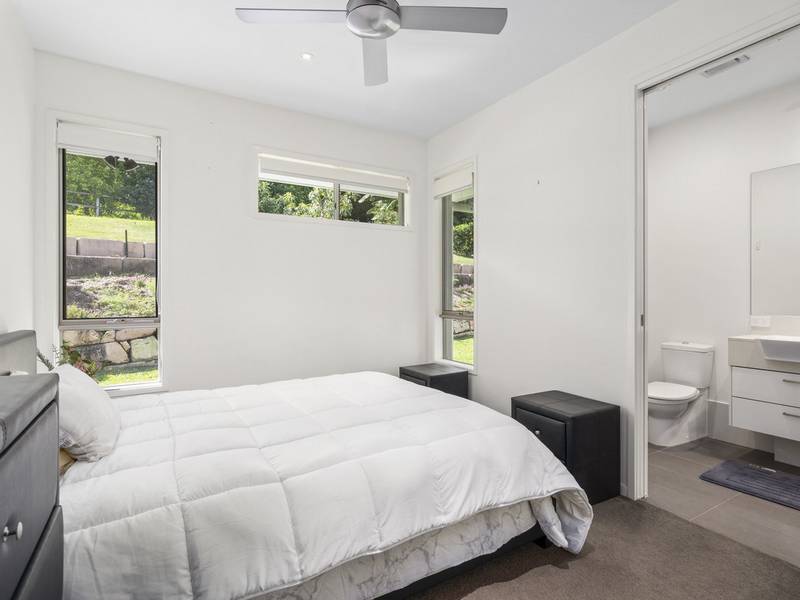 5 Park Court, MUDGEERABA