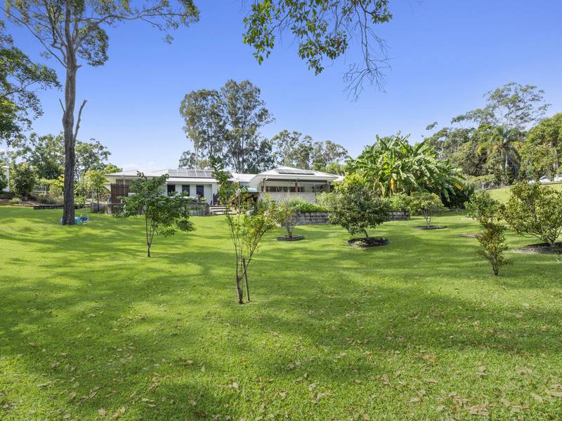 5 Park Court, MUDGEERABA