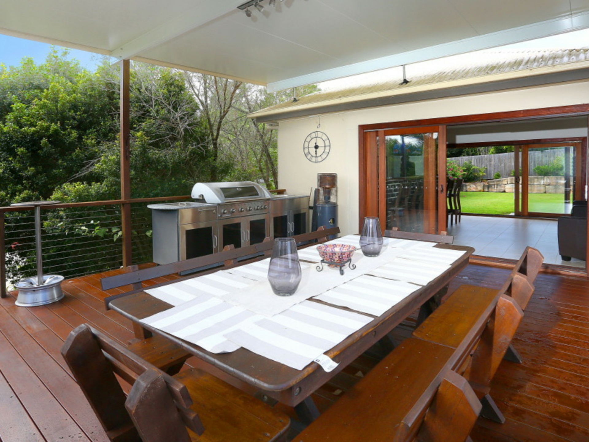 10 Pasture Place, MOUNT NATHAN
