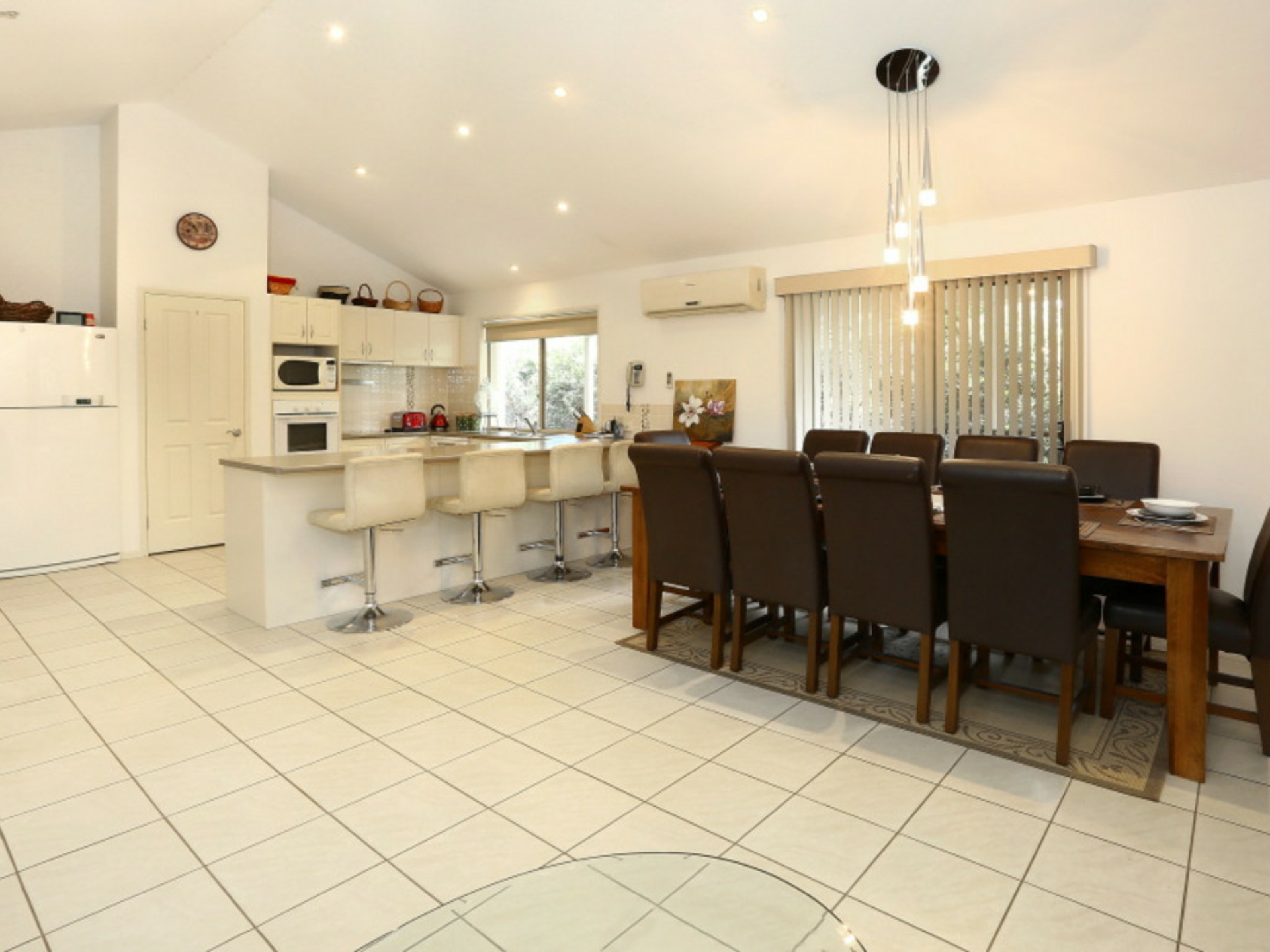 10 Pasture Place, MOUNT NATHAN