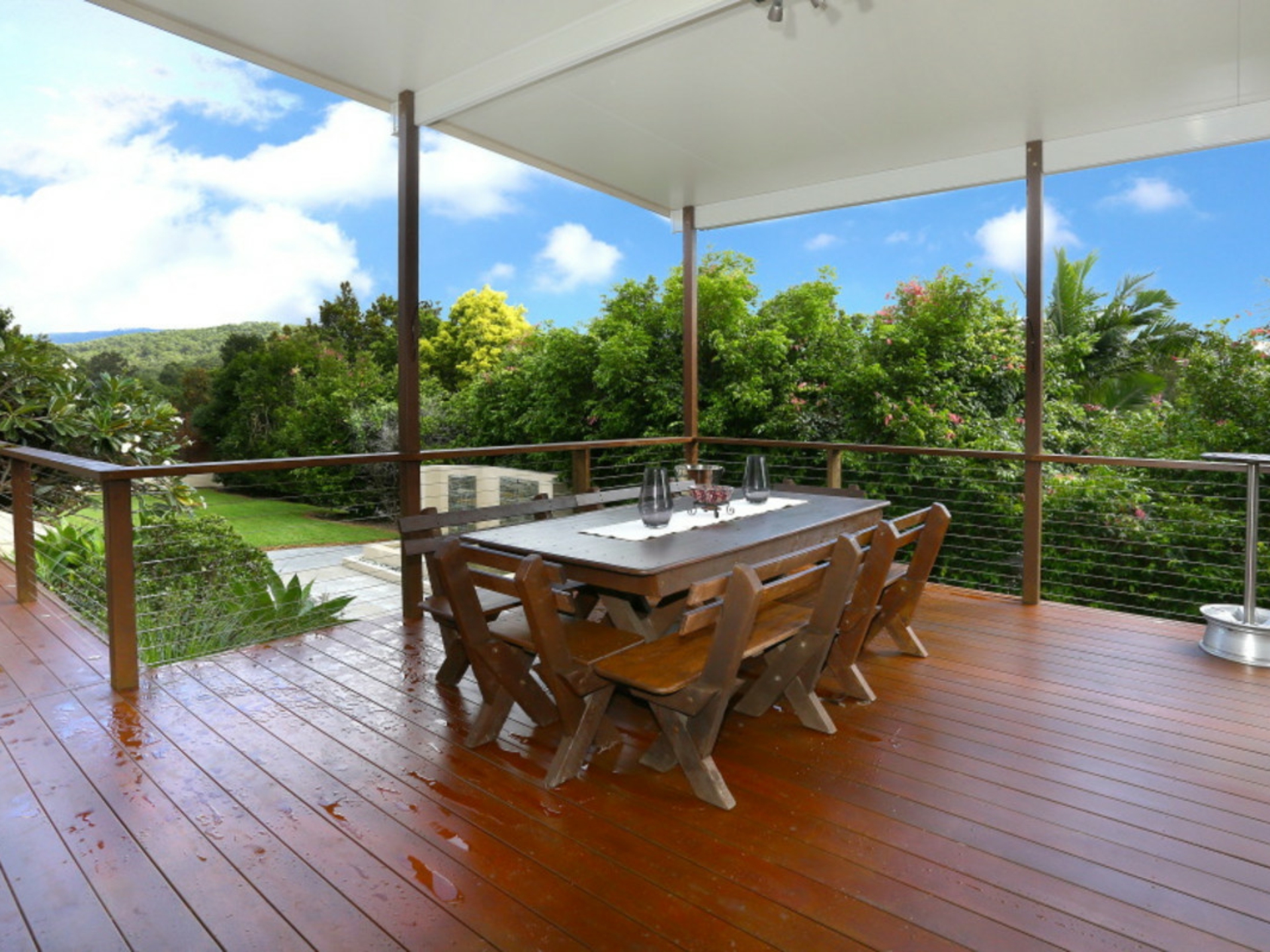 10 Pasture Place, MOUNT NATHAN