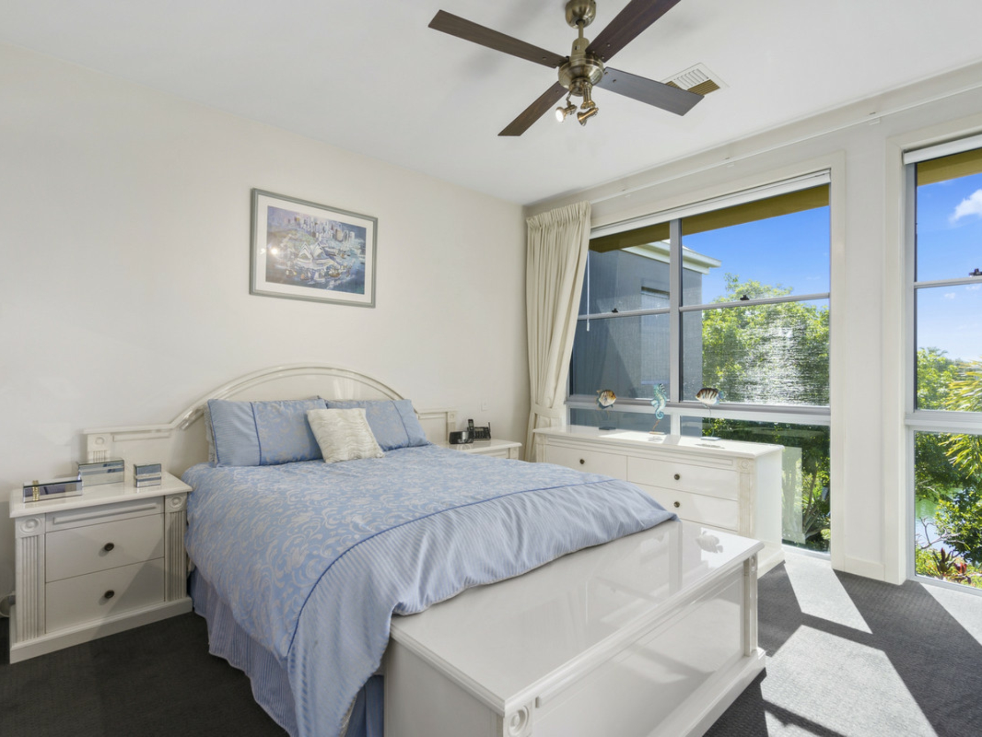 2/5021 Emerald Island Drive, CARRARA