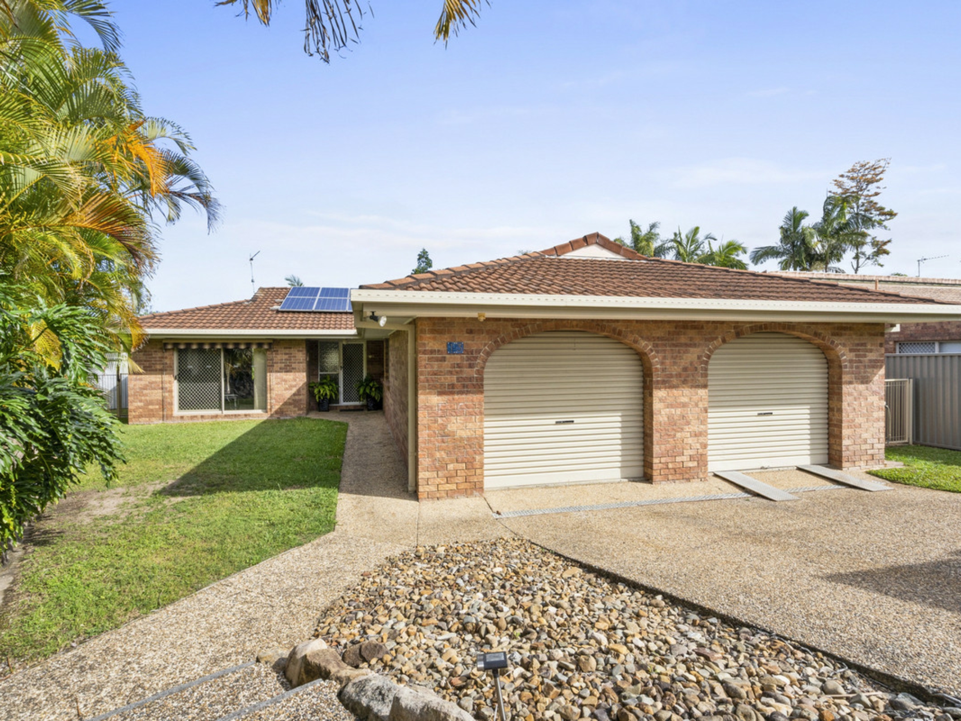 13 Muston Court Carrara QLD