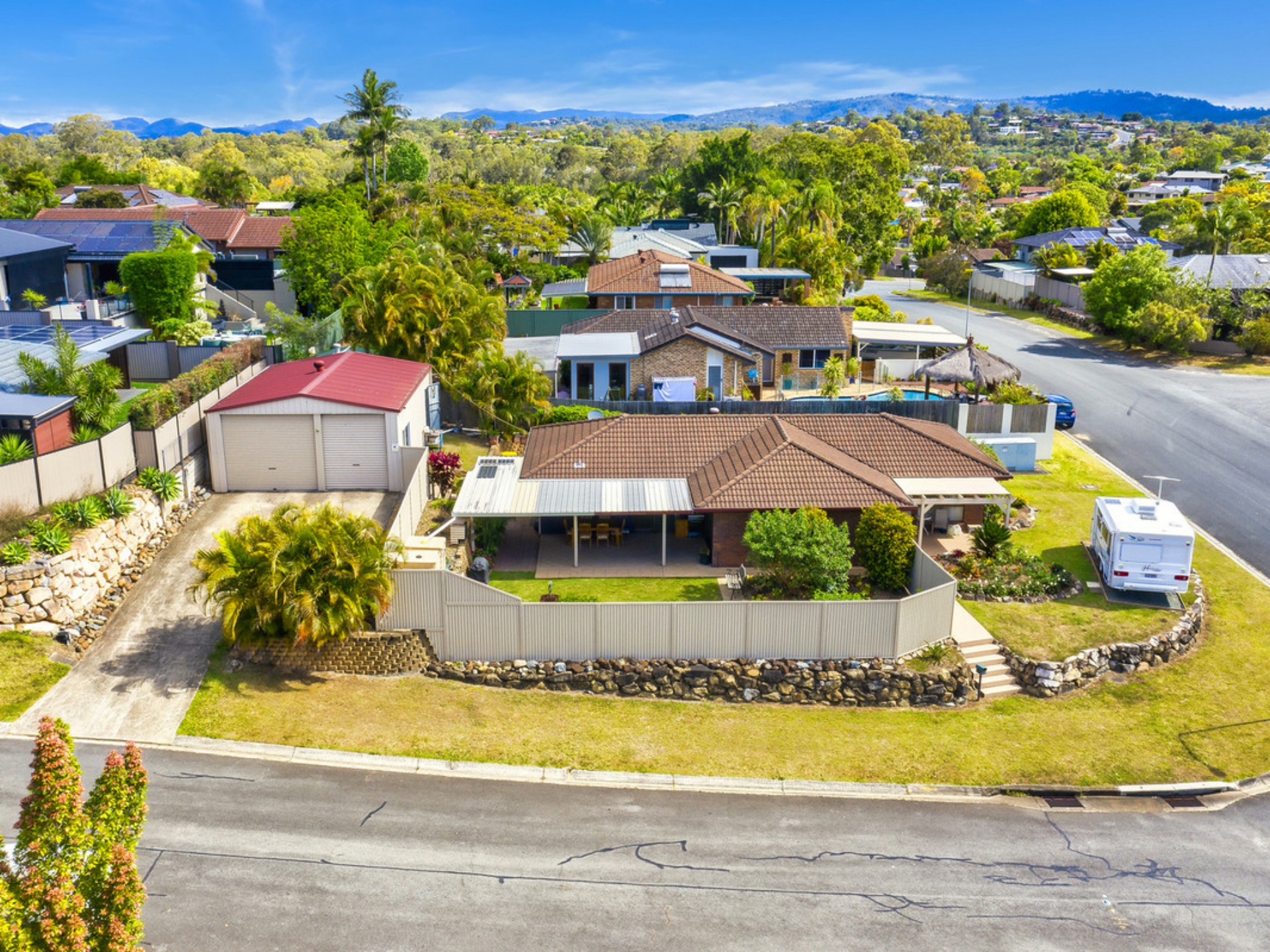 1 Amethyst Court Carrara QLD