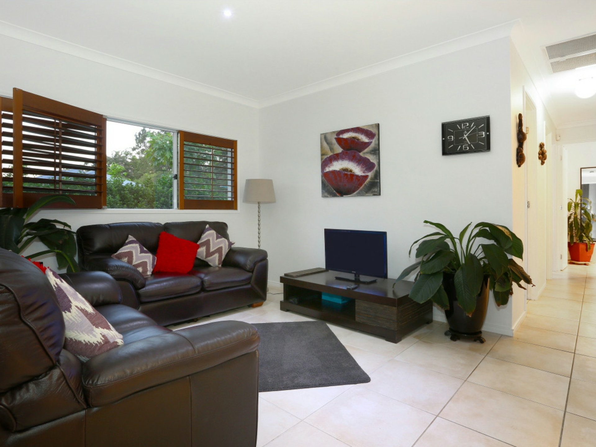 29 Lagoon Park Drive, MAUDSLAND