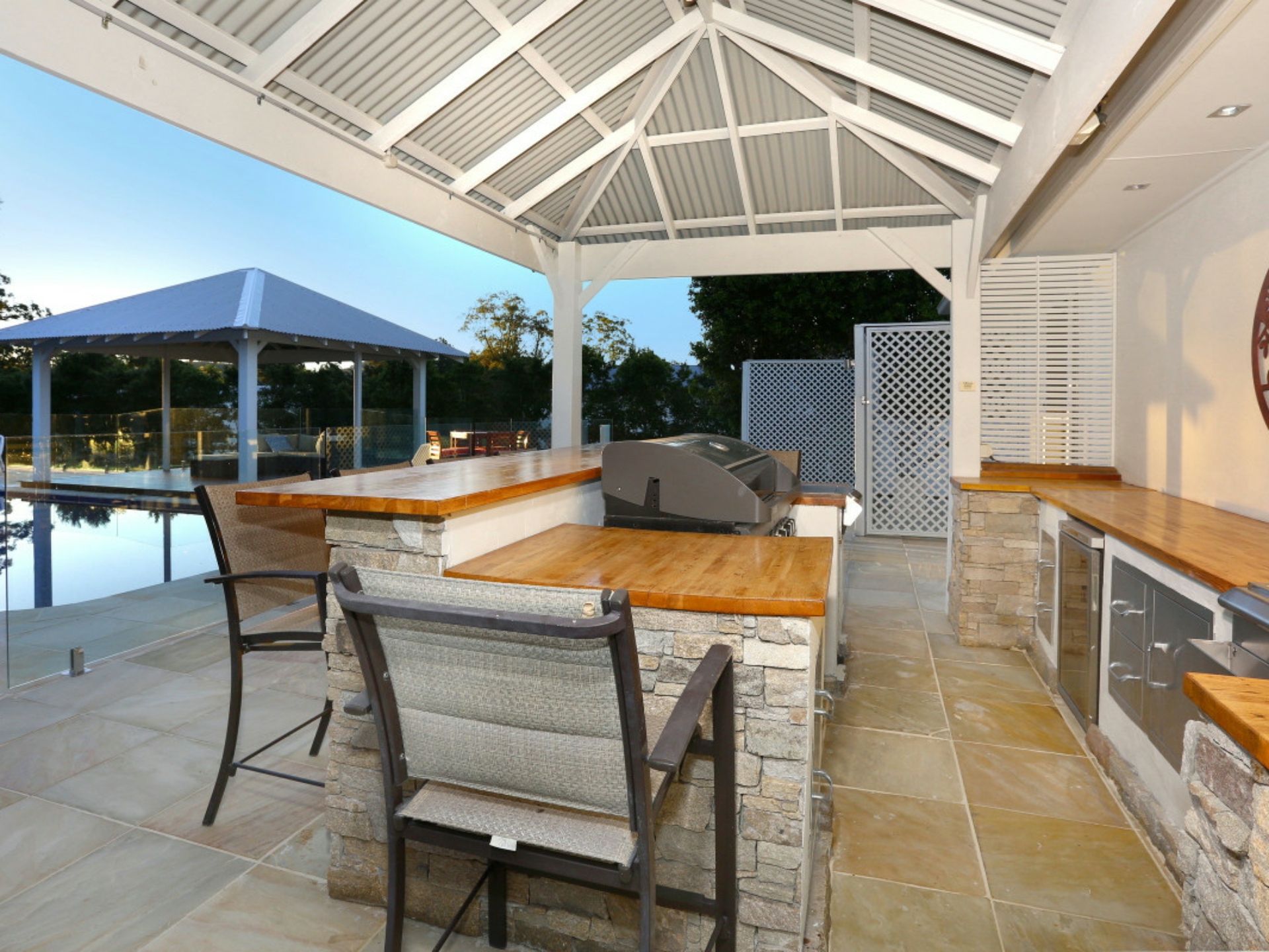 29 Lagoon Park Drive, MAUDSLAND