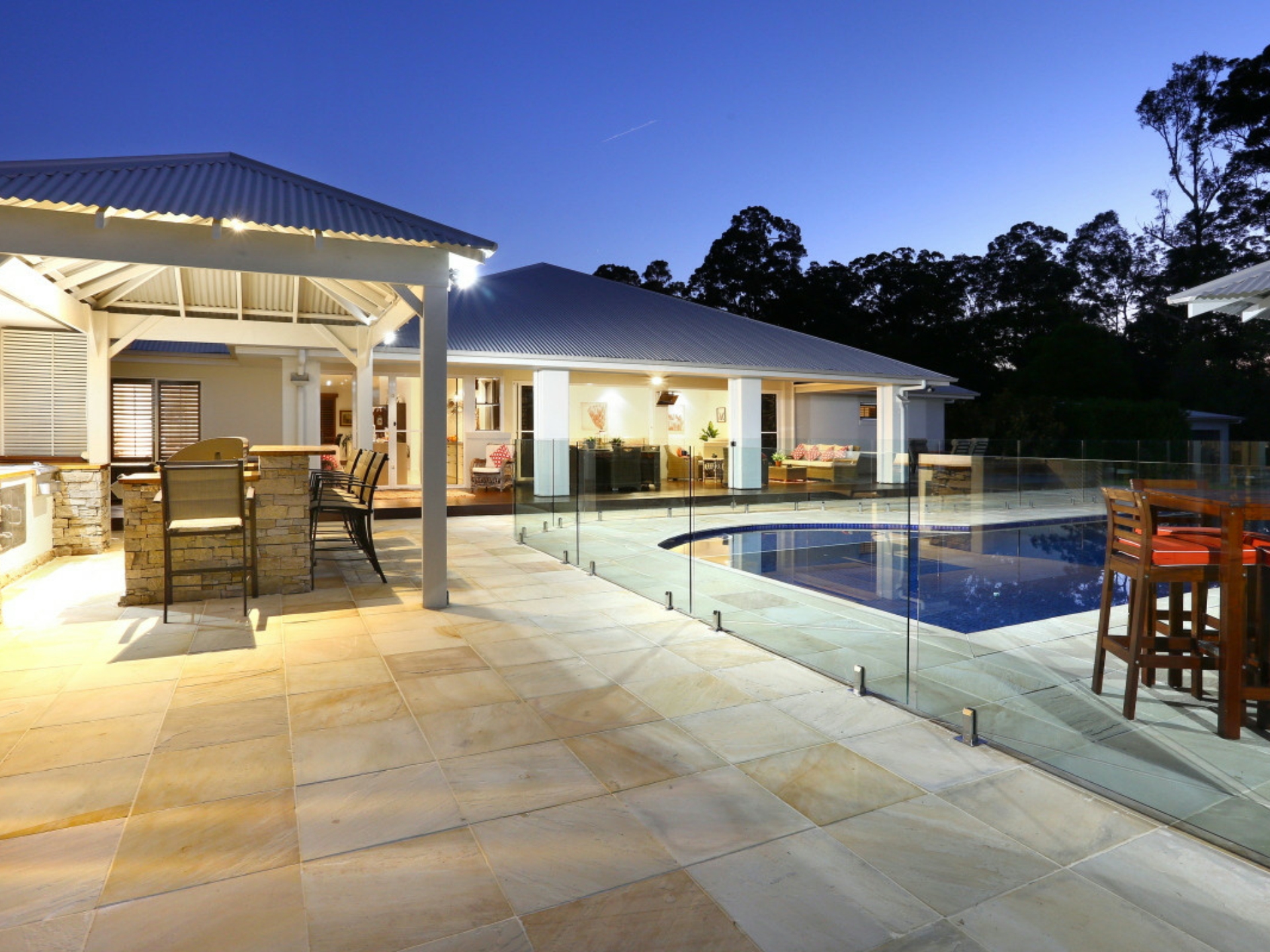 29 Lagoon Park Drive, MAUDSLAND