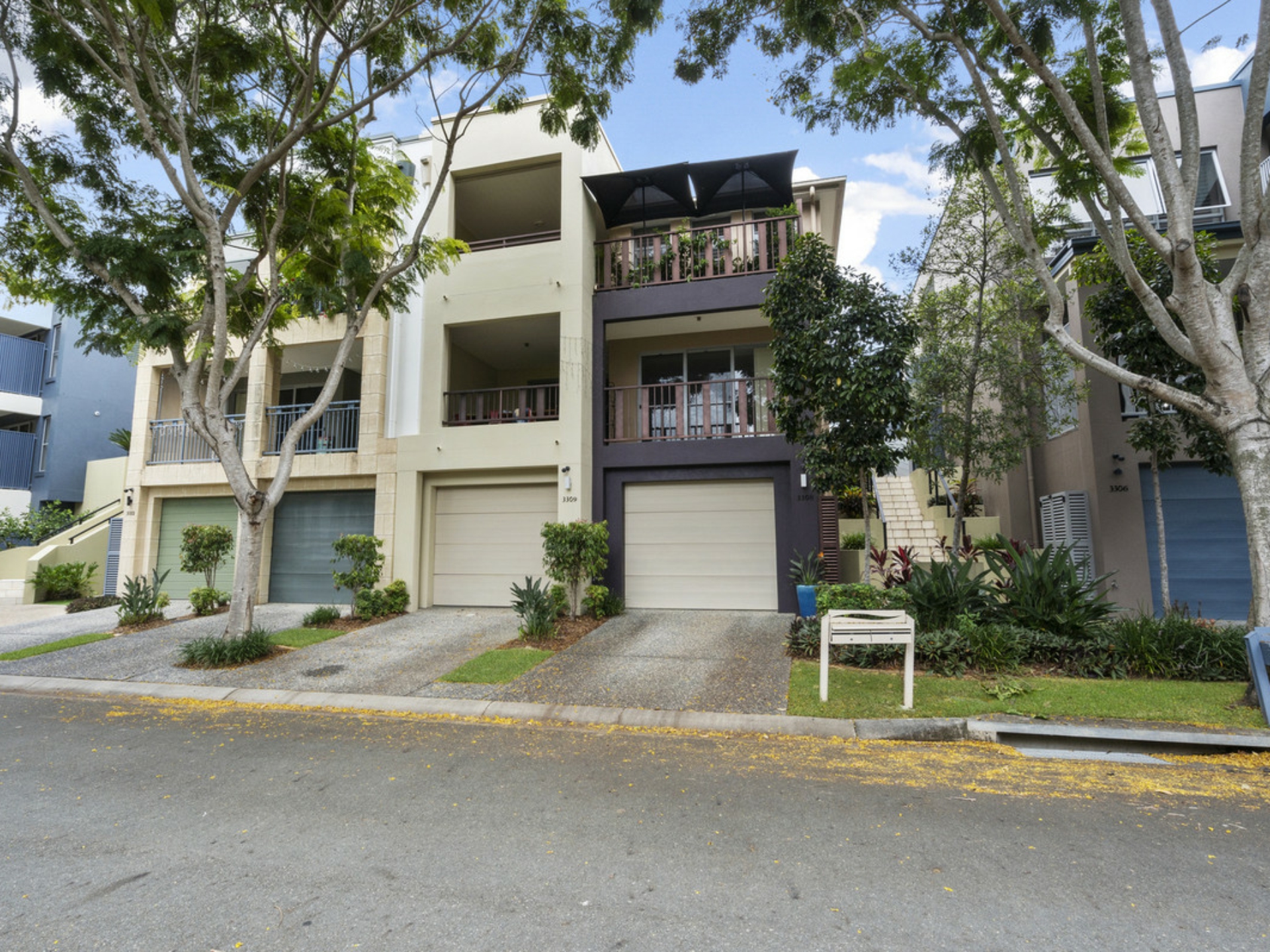 3308 Central Place, CARRARA