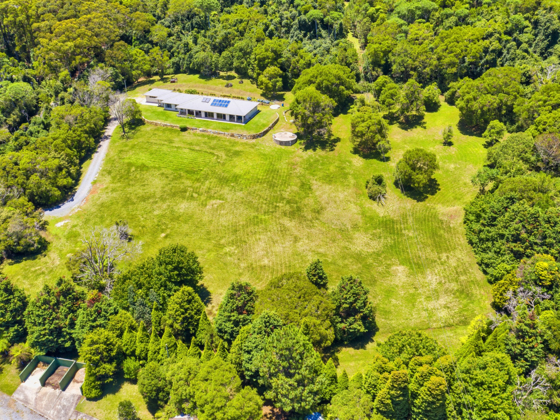 2708 Springbrook Road, Springbrook