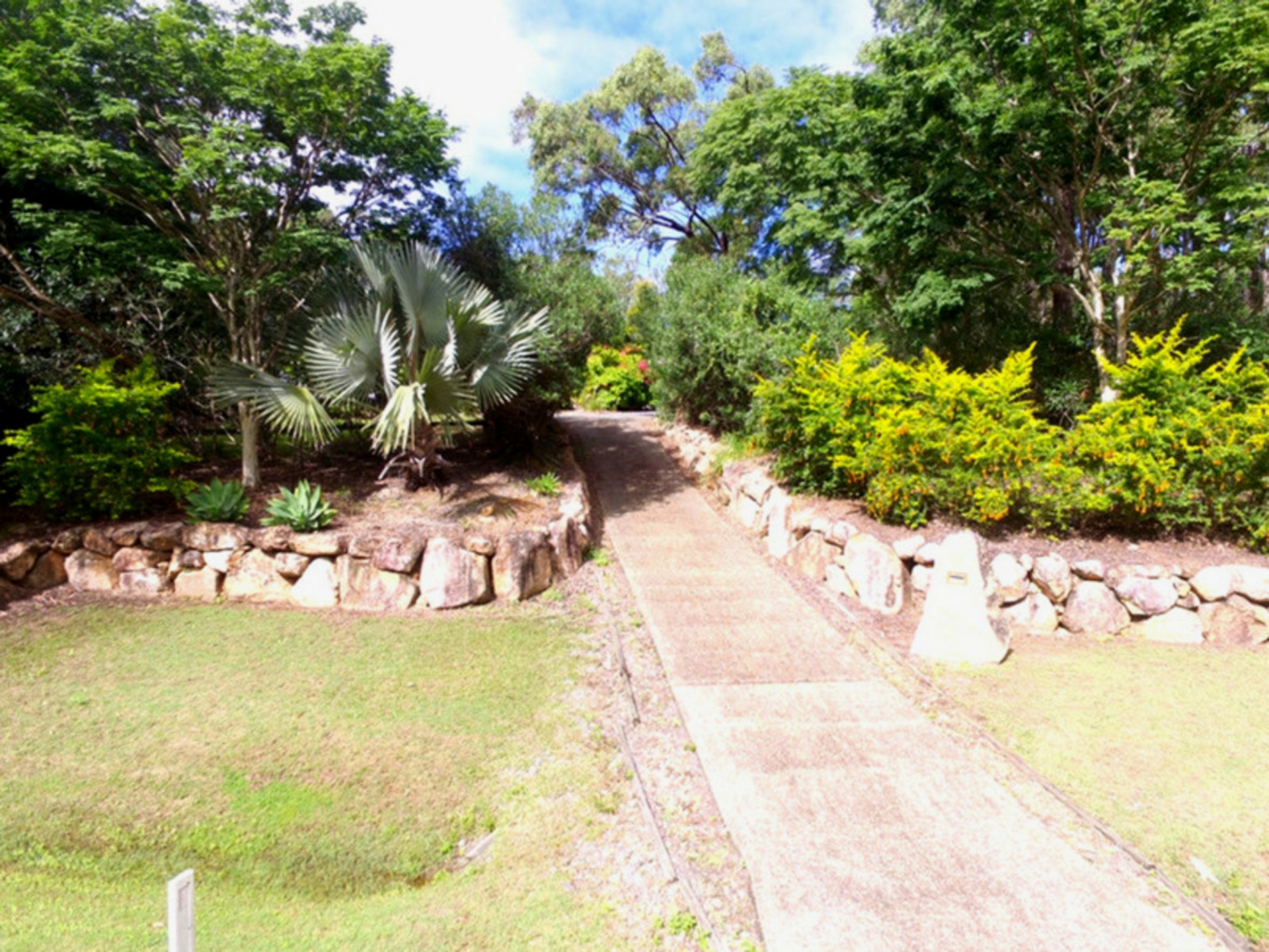 49-51 Thornbird Court, CANUNGRA