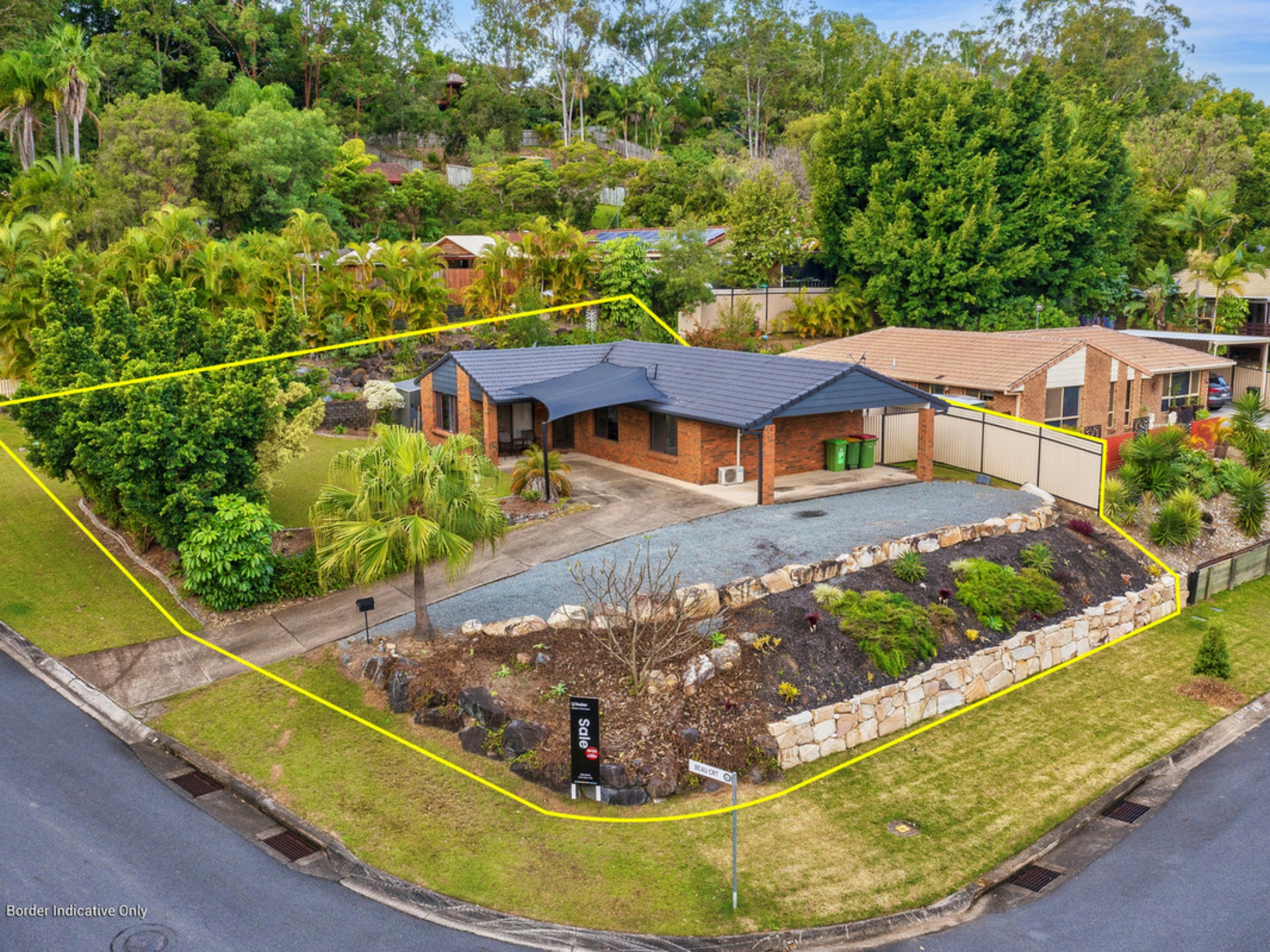 1 Beau Court Highland Park QLD