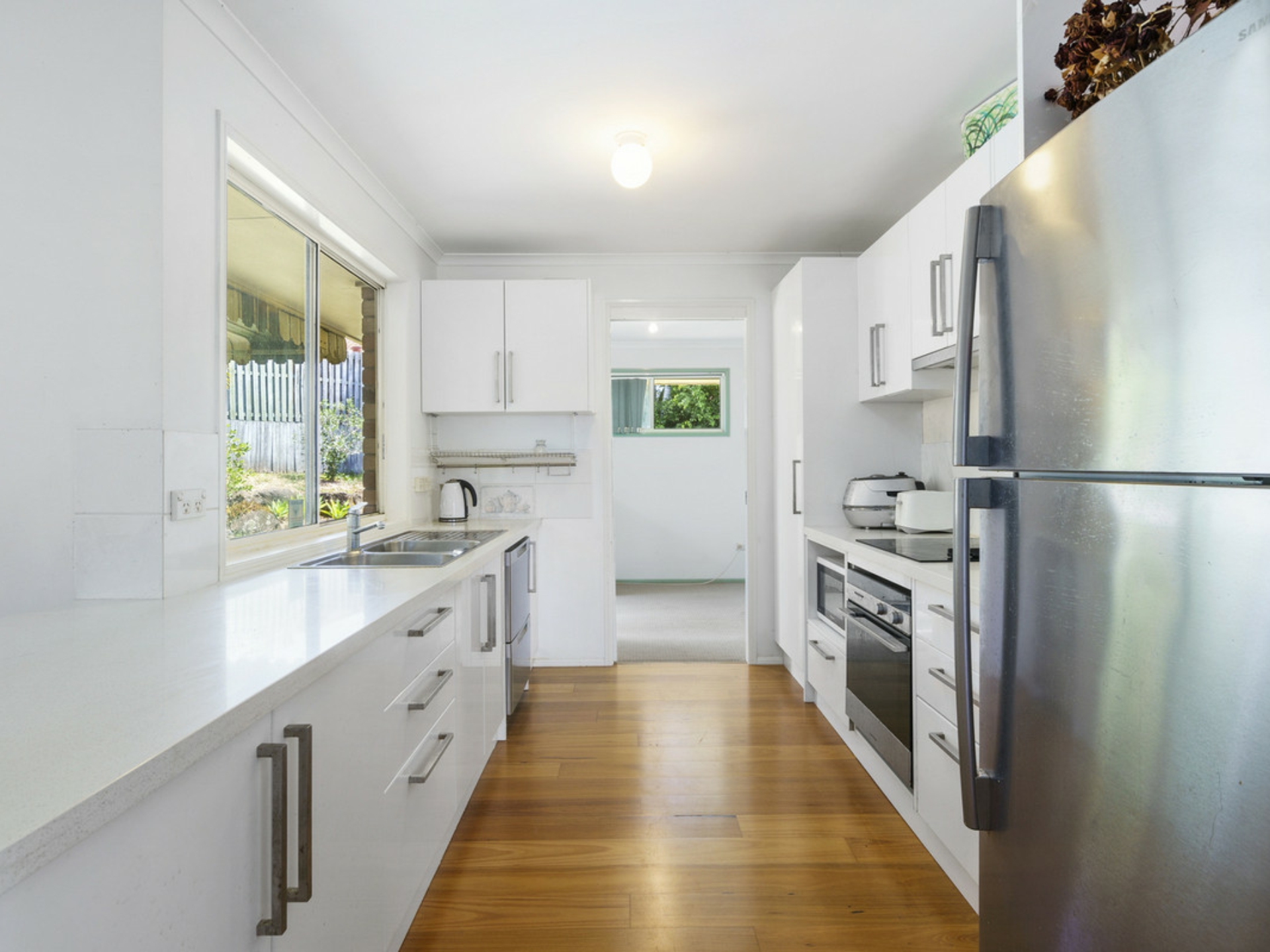 12 Knight Crescent Nerang QLD