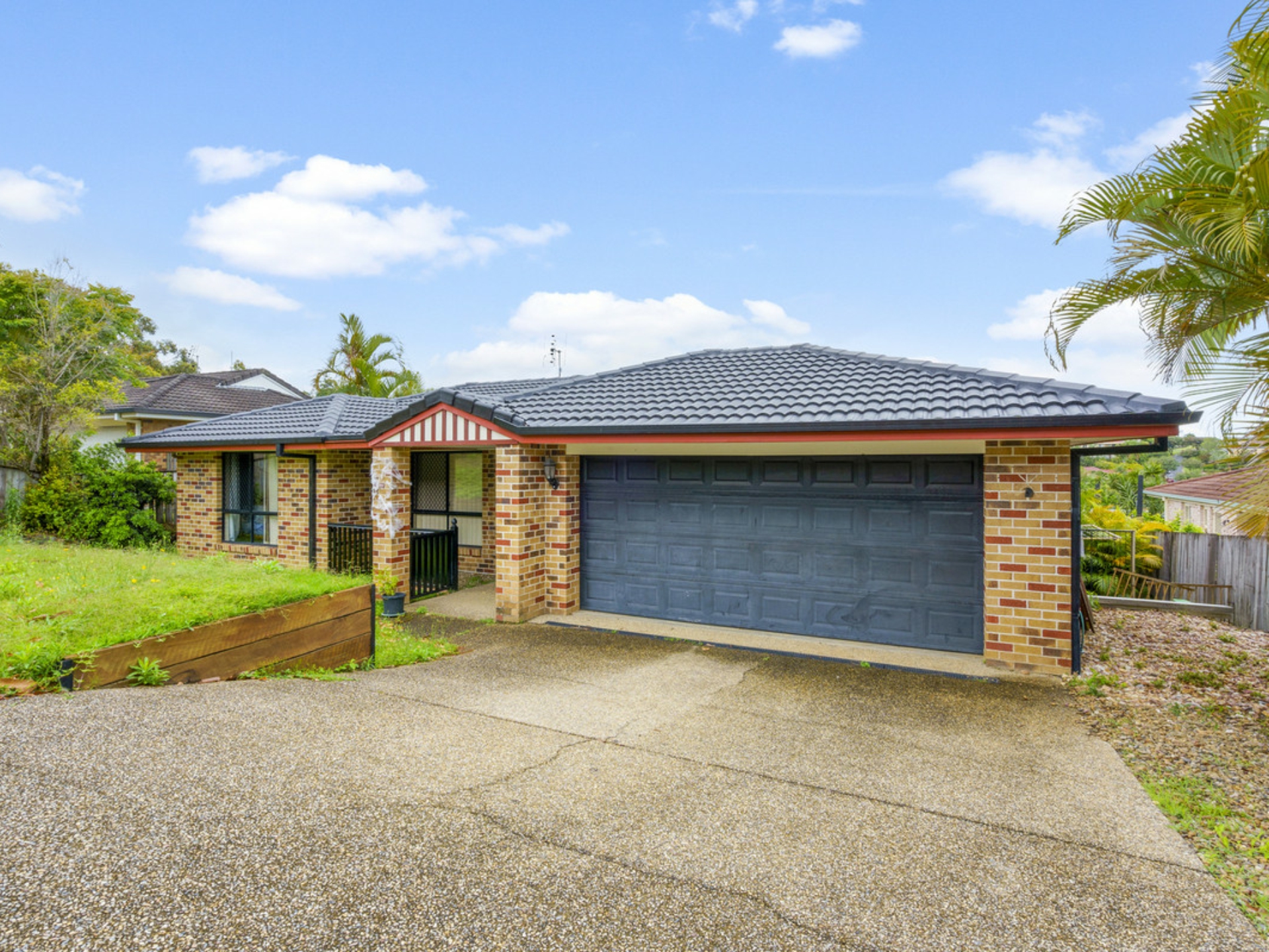 3 Flint Court Pacific Pines QLD