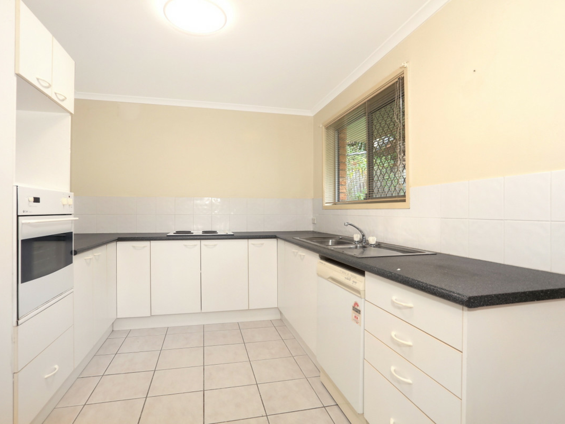 4/52 Martin Street, NERANG