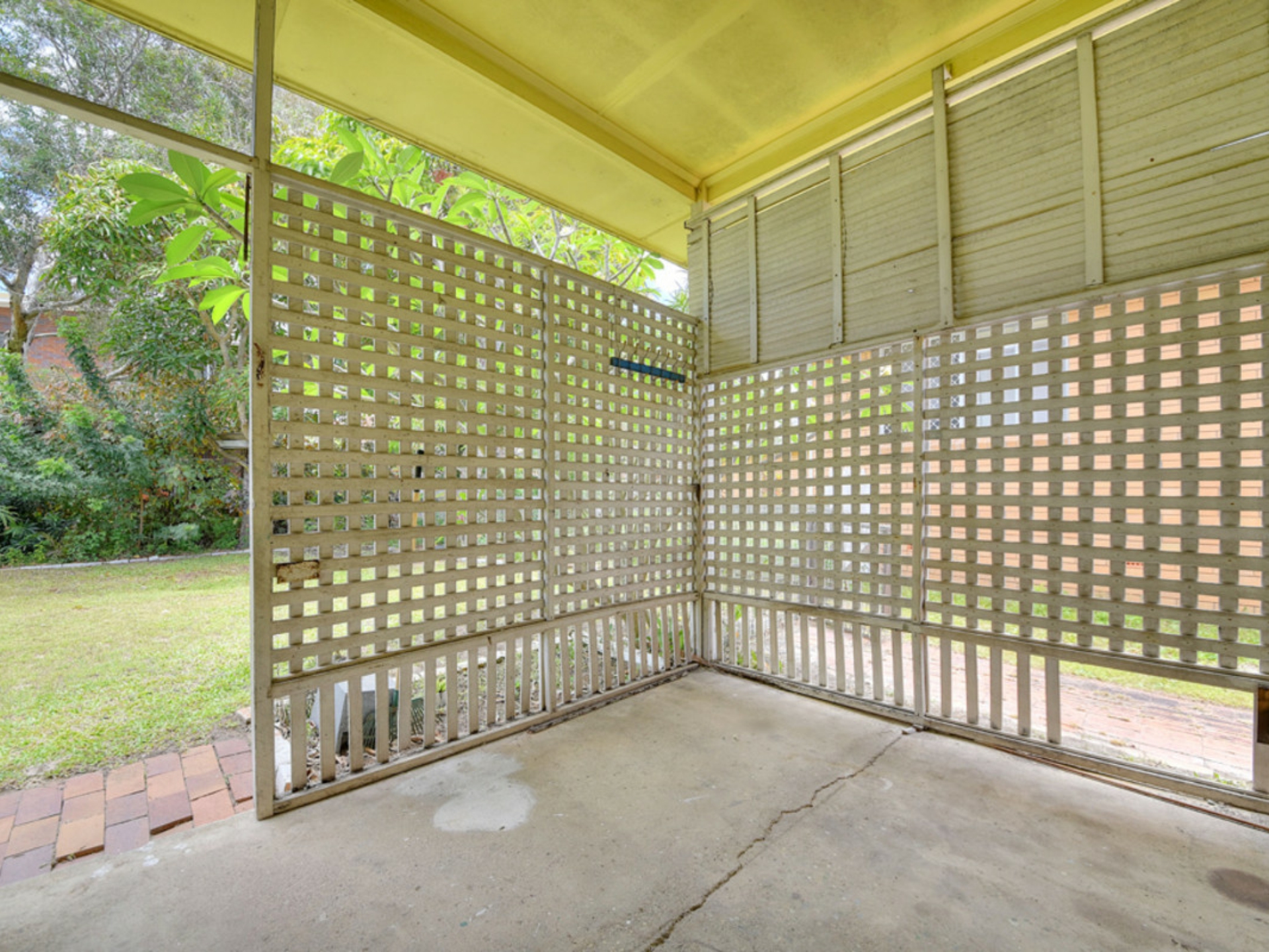 60 Seagull Avenue, MERMAID BEACH