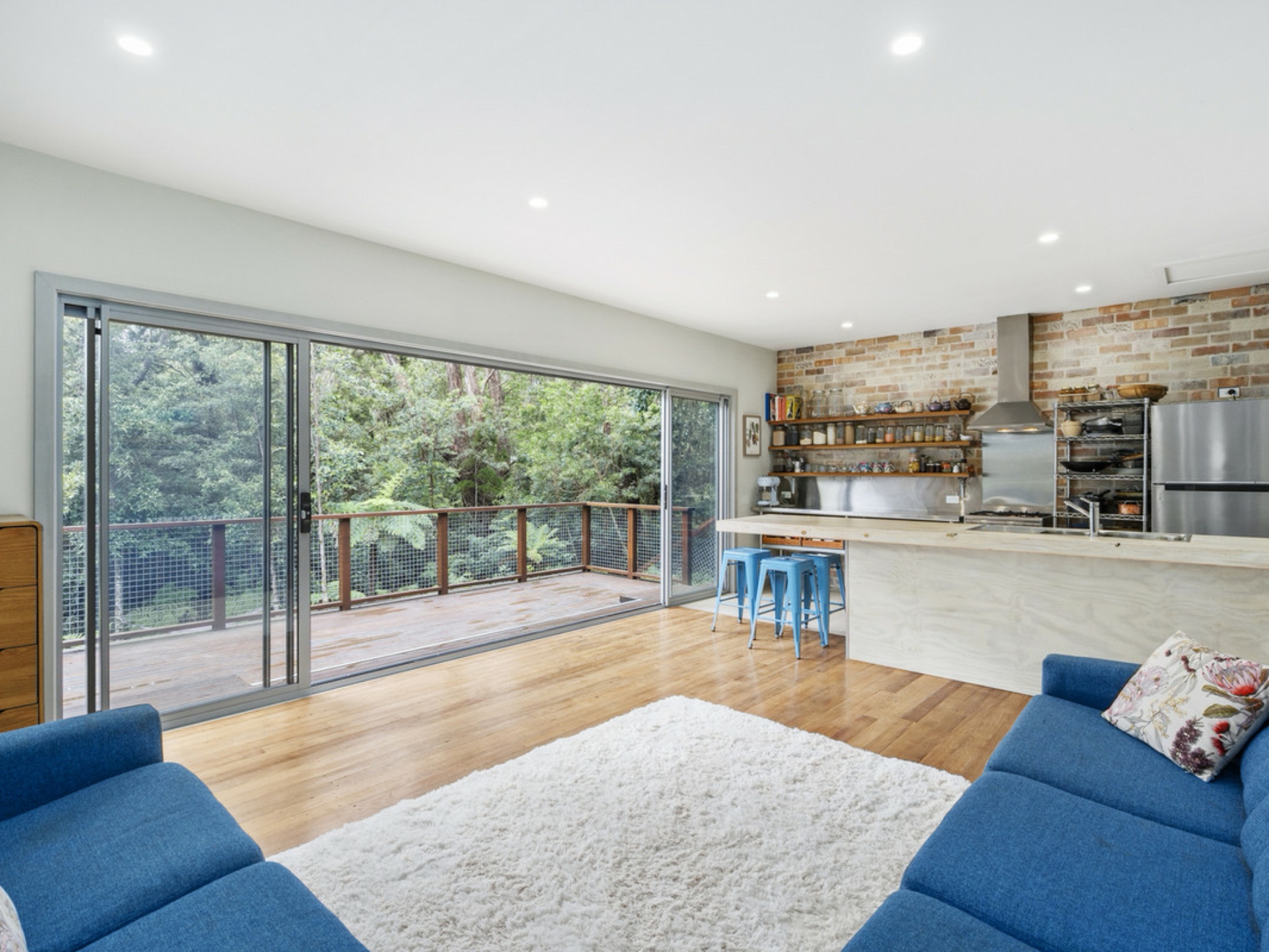 23 Ee-Jung Road, Springbrook