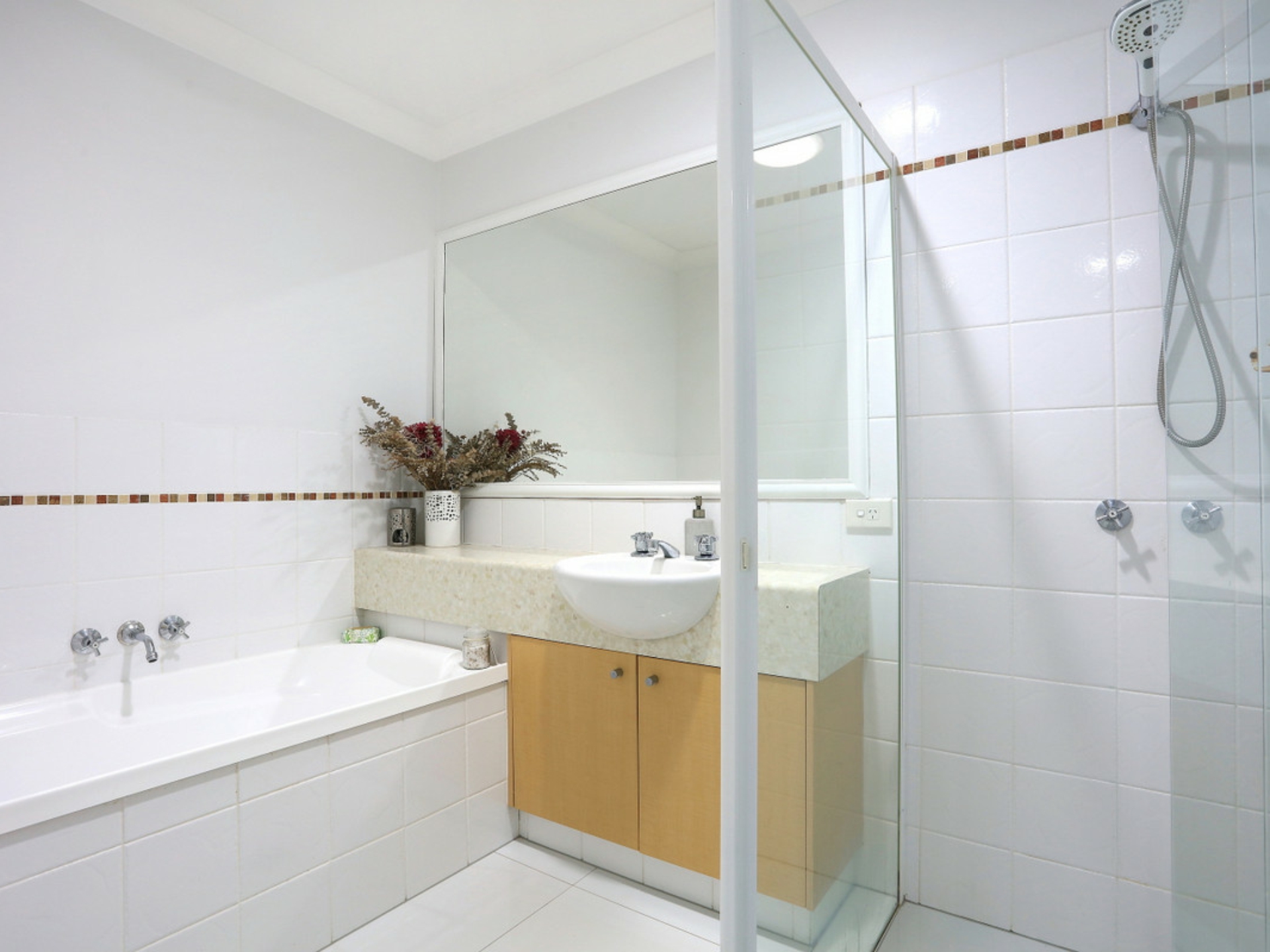 52a/64 Gilston Road, NERANG