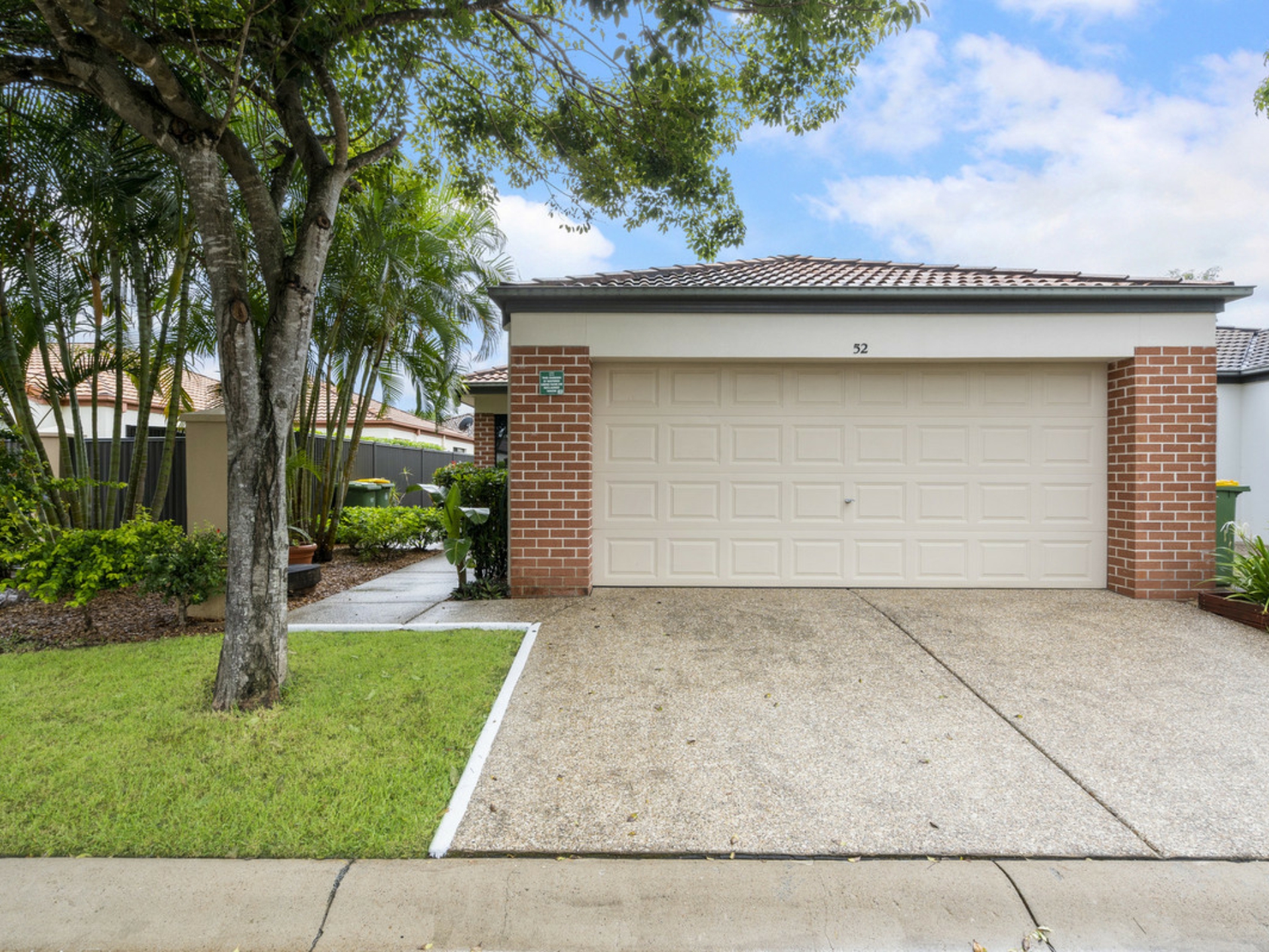 52a/64 Gilston Road, NERANG
