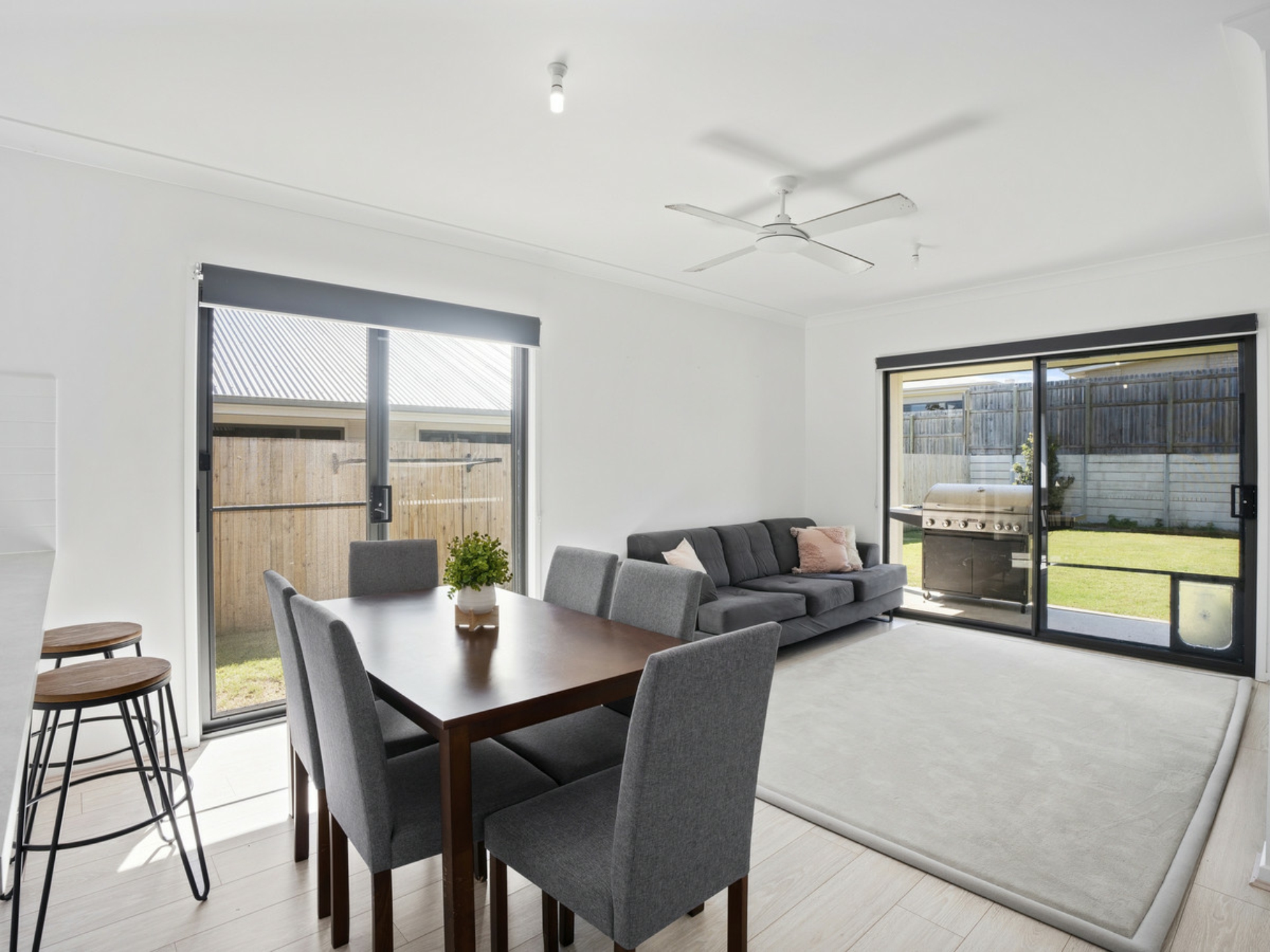 27 Steves Way, Coomera