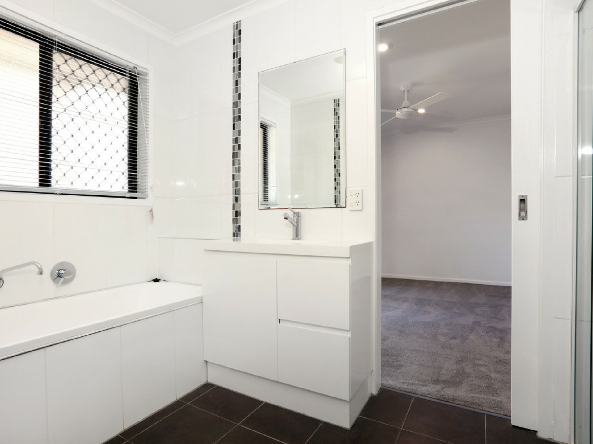 10 Natan Road, MUDGEERABA