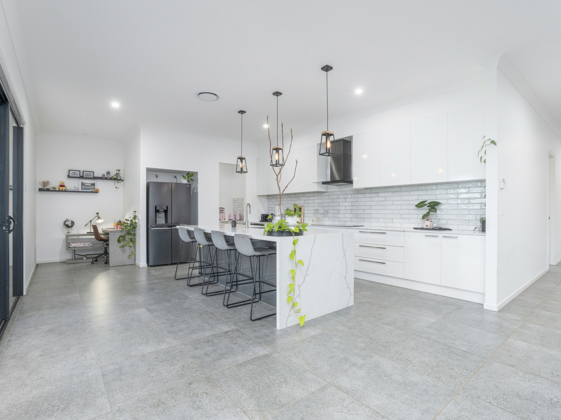 165 Country Crescent Nerang QLD Property Details LJ Hooker