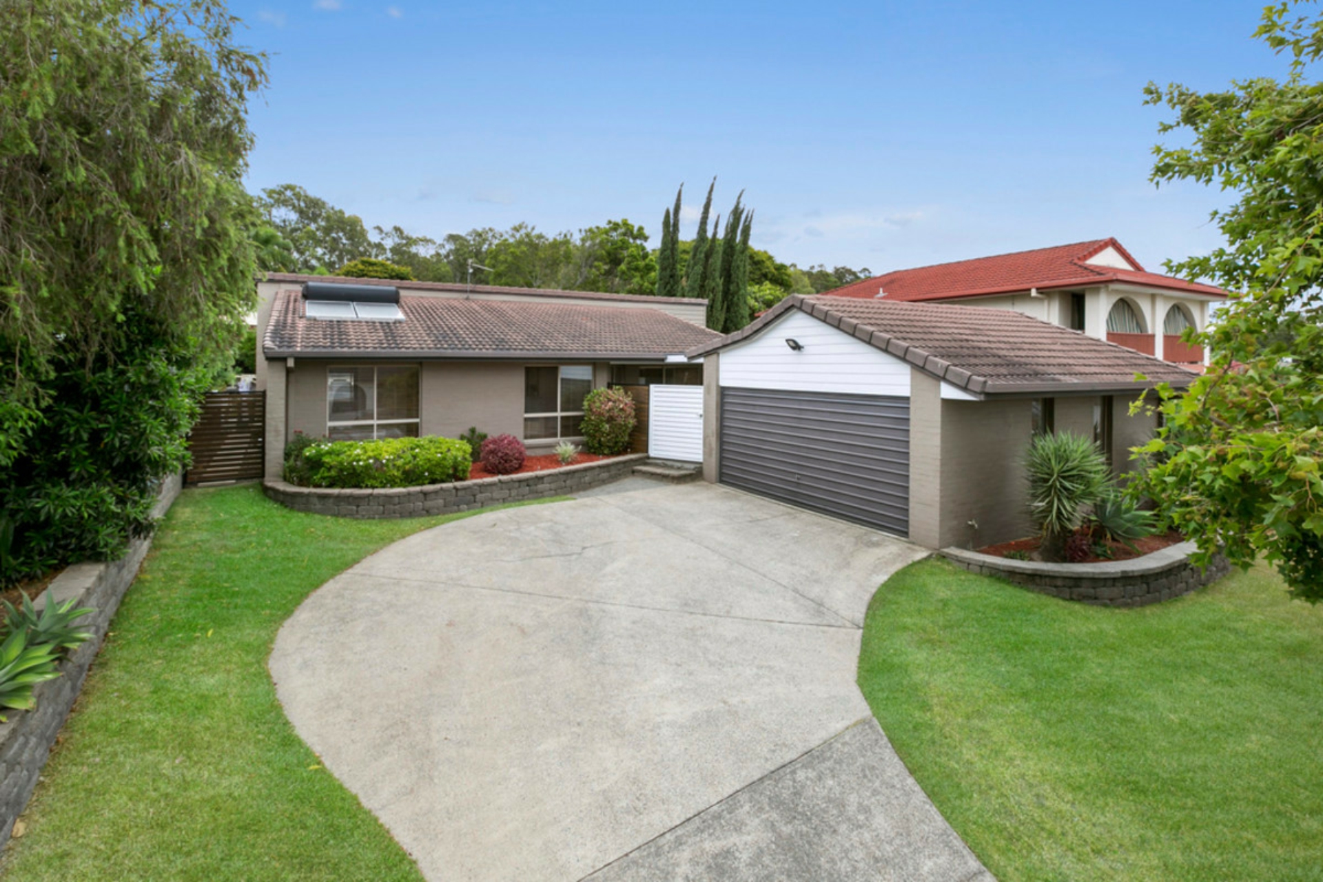 13 Bradstone Road, CARRARA