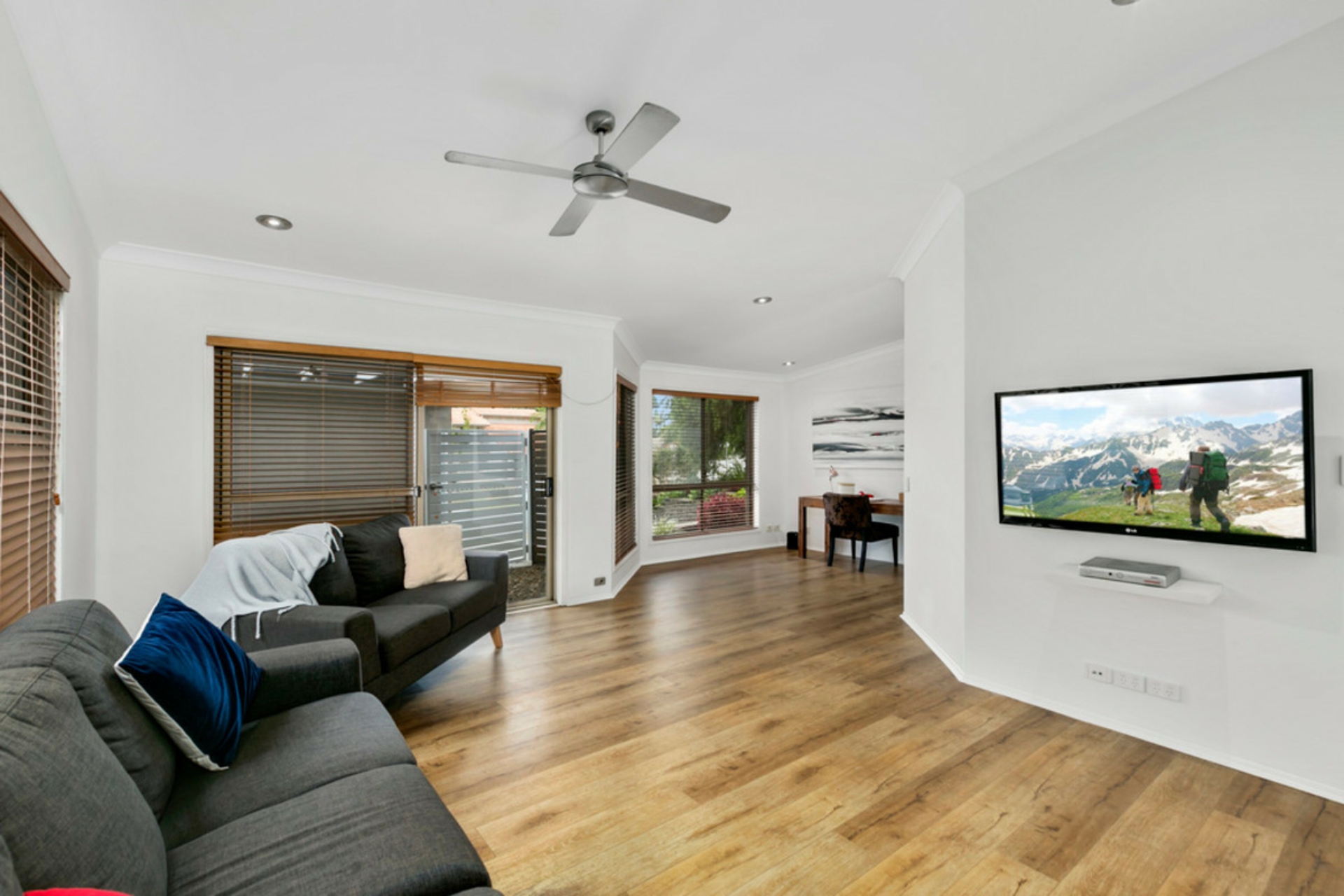 13 Bradstone Road, CARRARA