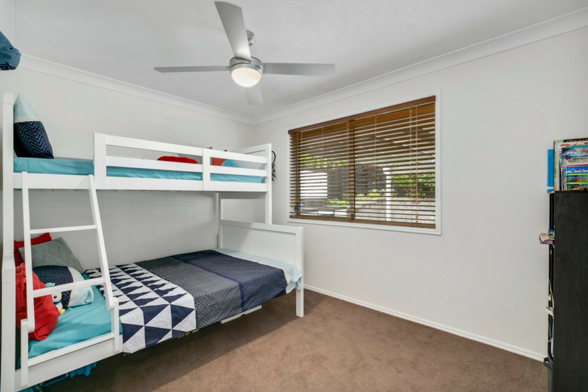 13 Bradstone Road, CARRARA
