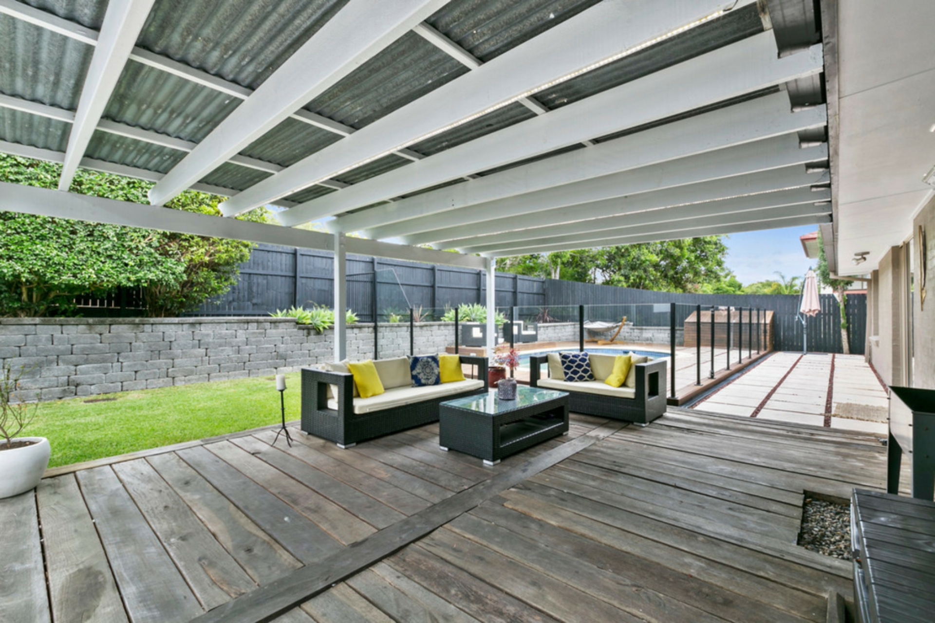 13 Bradstone Road, CARRARA