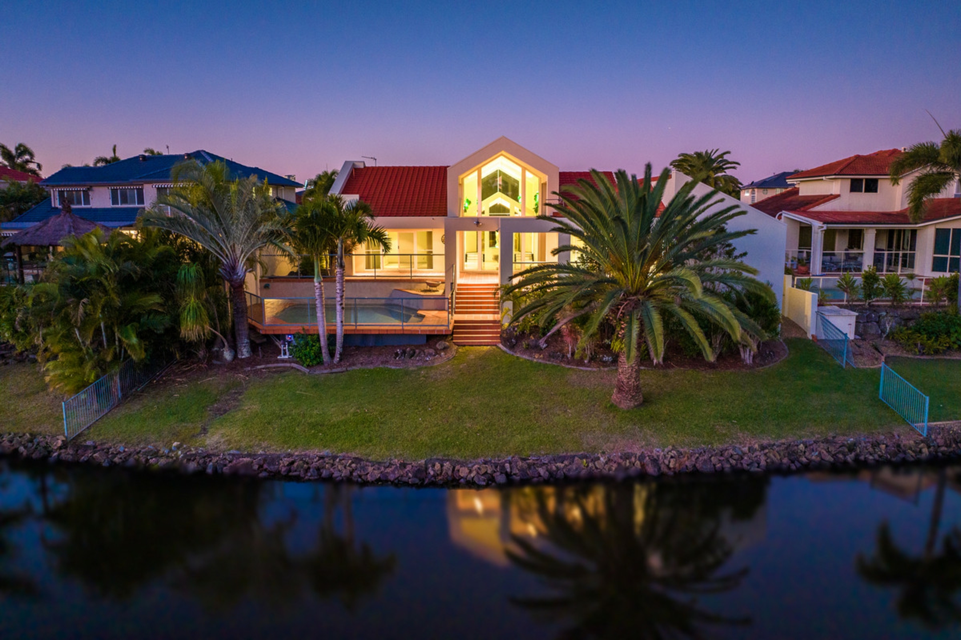 30 Kuranda Drive, ROBINA