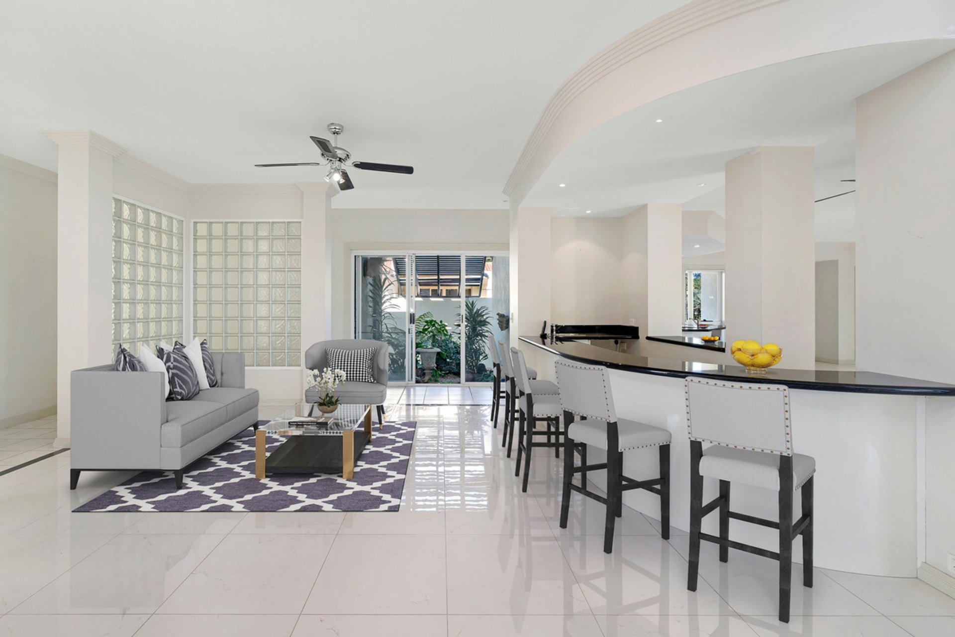 30 Kuranda Drive, ROBINA