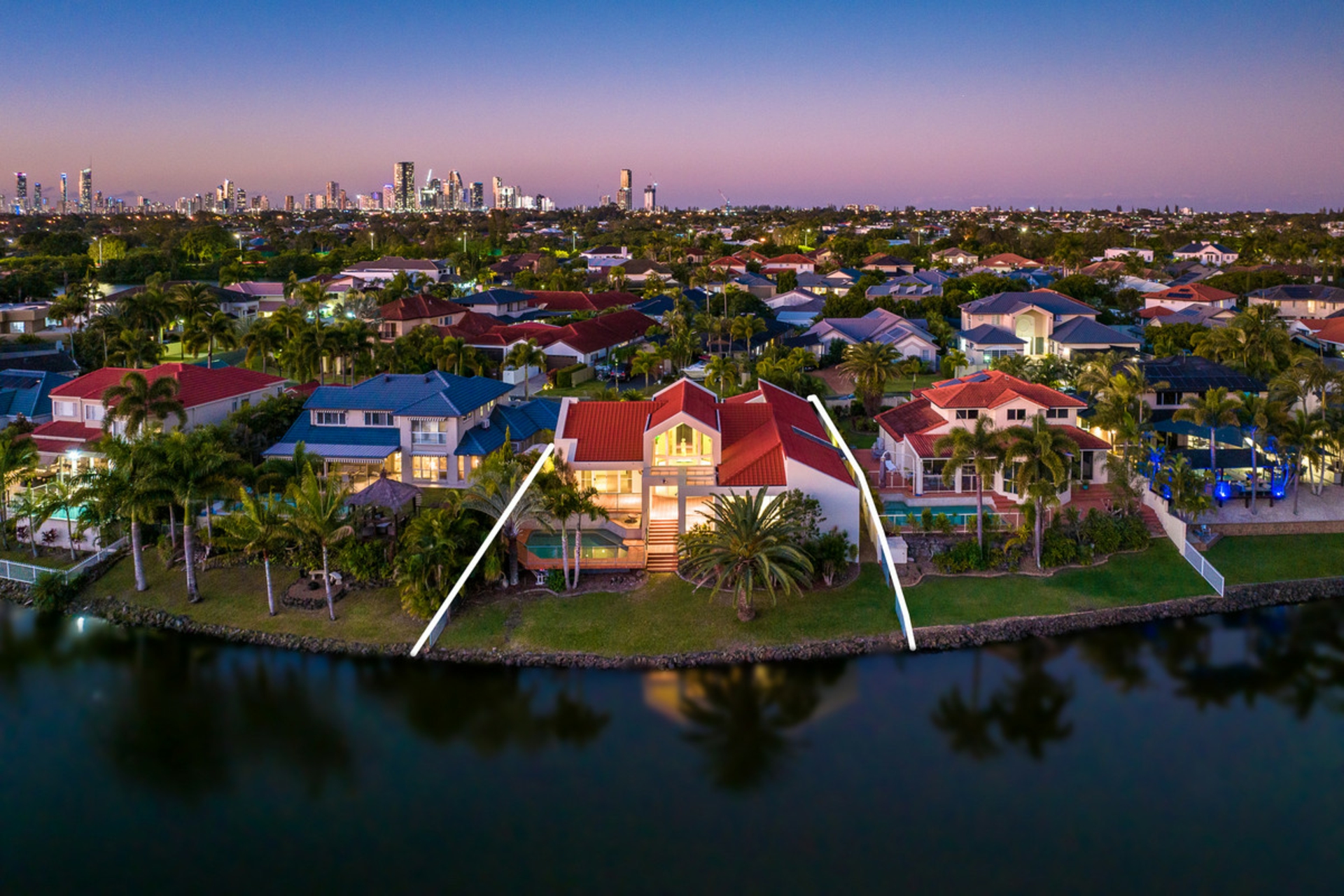 30 Kuranda Drive, ROBINA