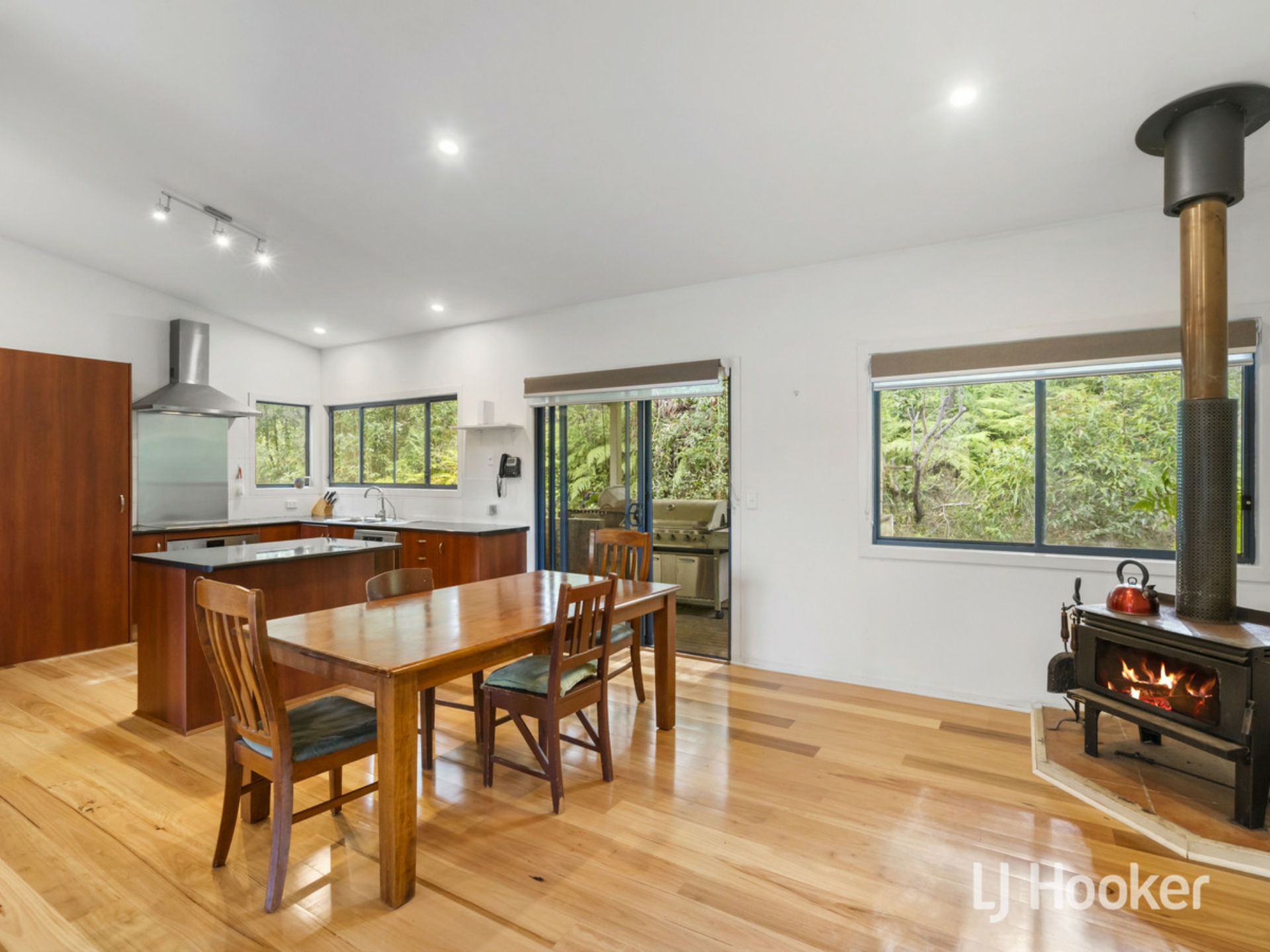 Beechmont, 4211