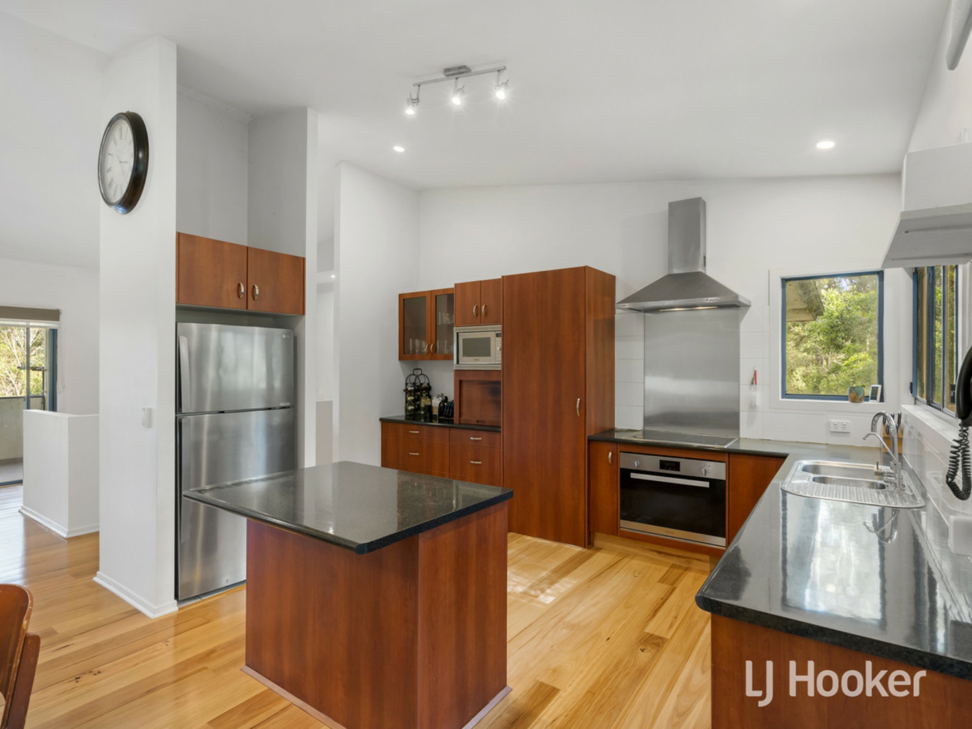 Beechmont, 4211
