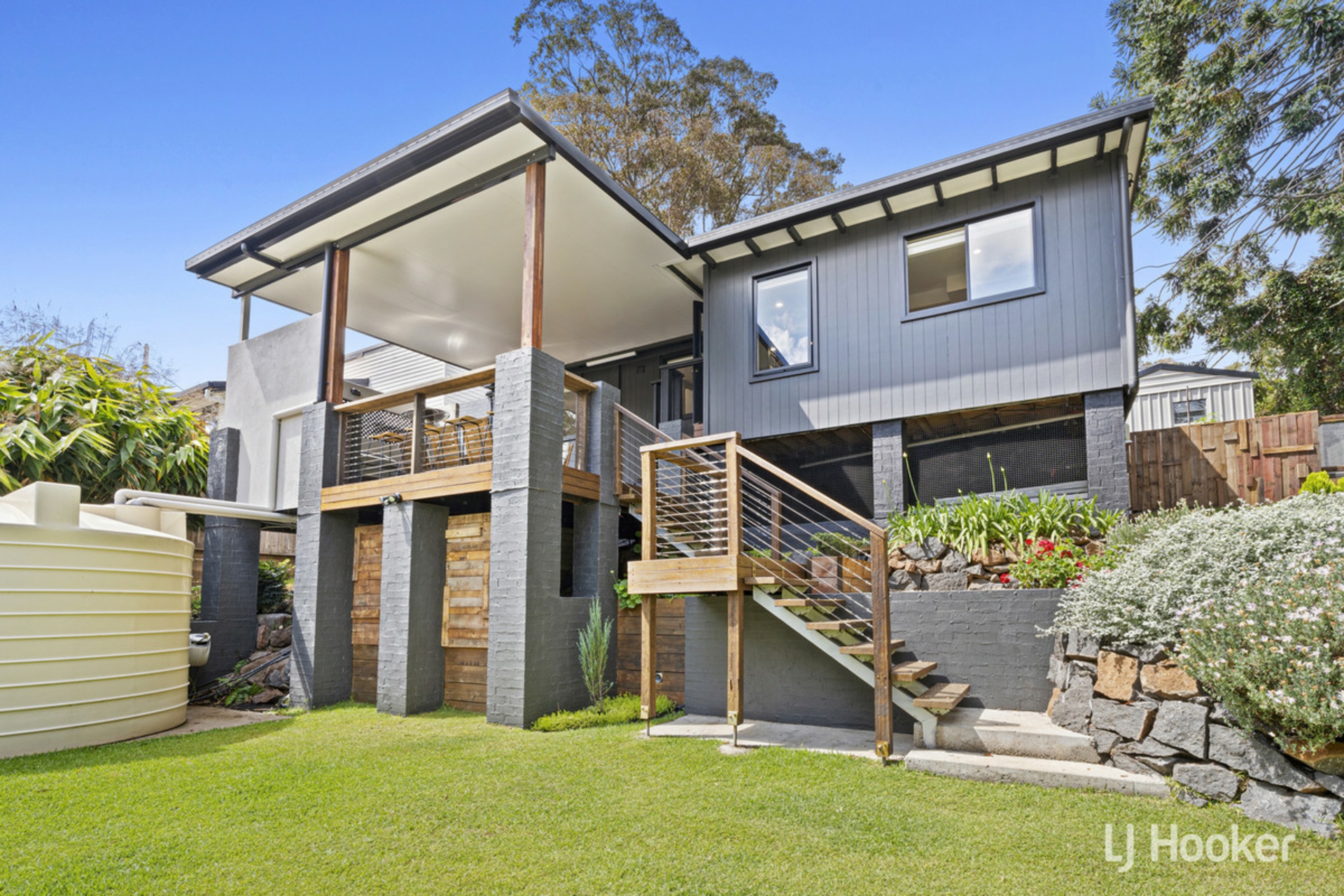 144 North Road, LOWER BEECHMONT